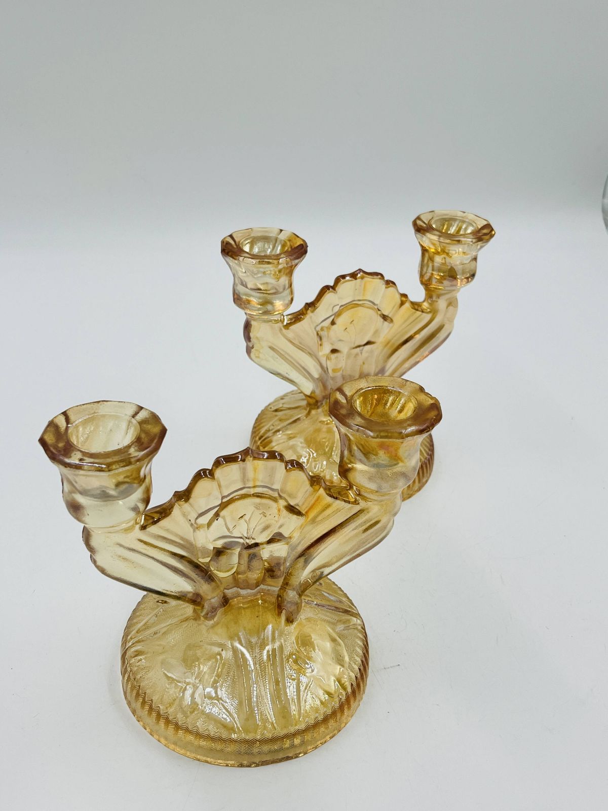 61.2 Paar Empoli Amber Glazen Kandelaars in Art Deco Stijl photo