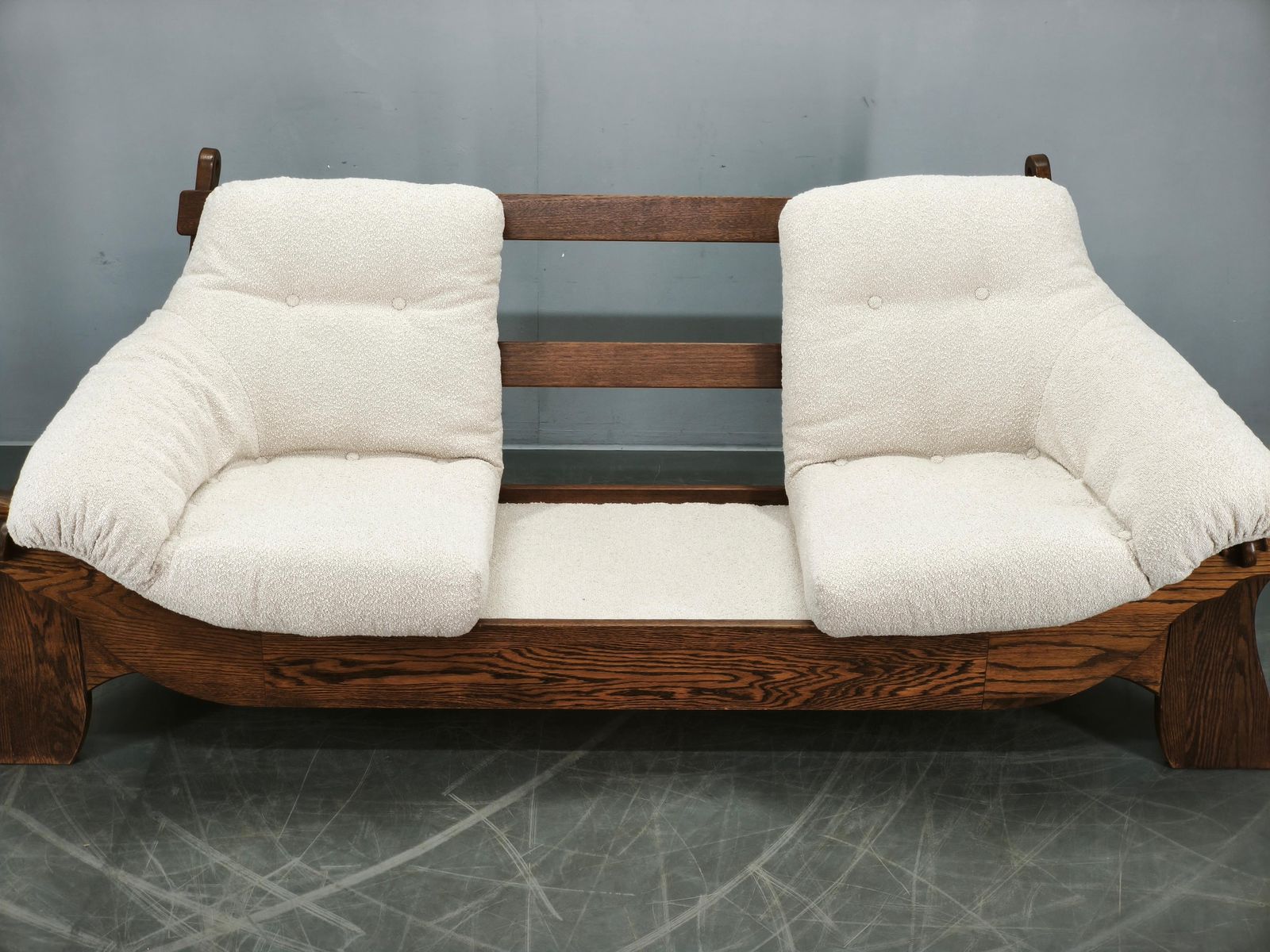 photo vinterior Brutalist Solid Oak And Bouclé Three Seat Sofa, Czechoslovakia 1970s