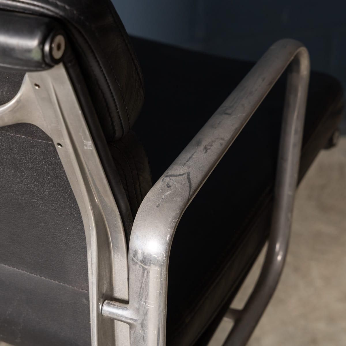 Vintage 20thc Ea217 Chair In Black Leather By Charles & Ray Eames For Icf photo for sale