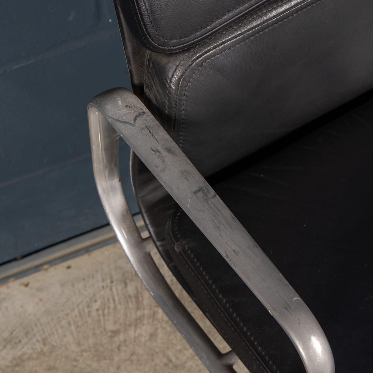 1595.0 Vintage 20thc Ea217 Chair In Black Leather By Charles & Ray Eames For Icf photo