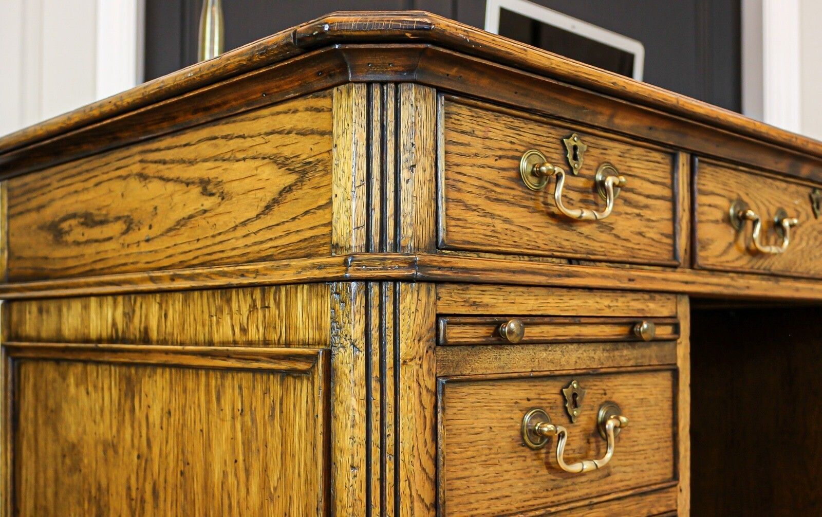 Furniture Large Antique Style Solid Oak Twin Pedestal Partners Leather Top Writing Desk photo