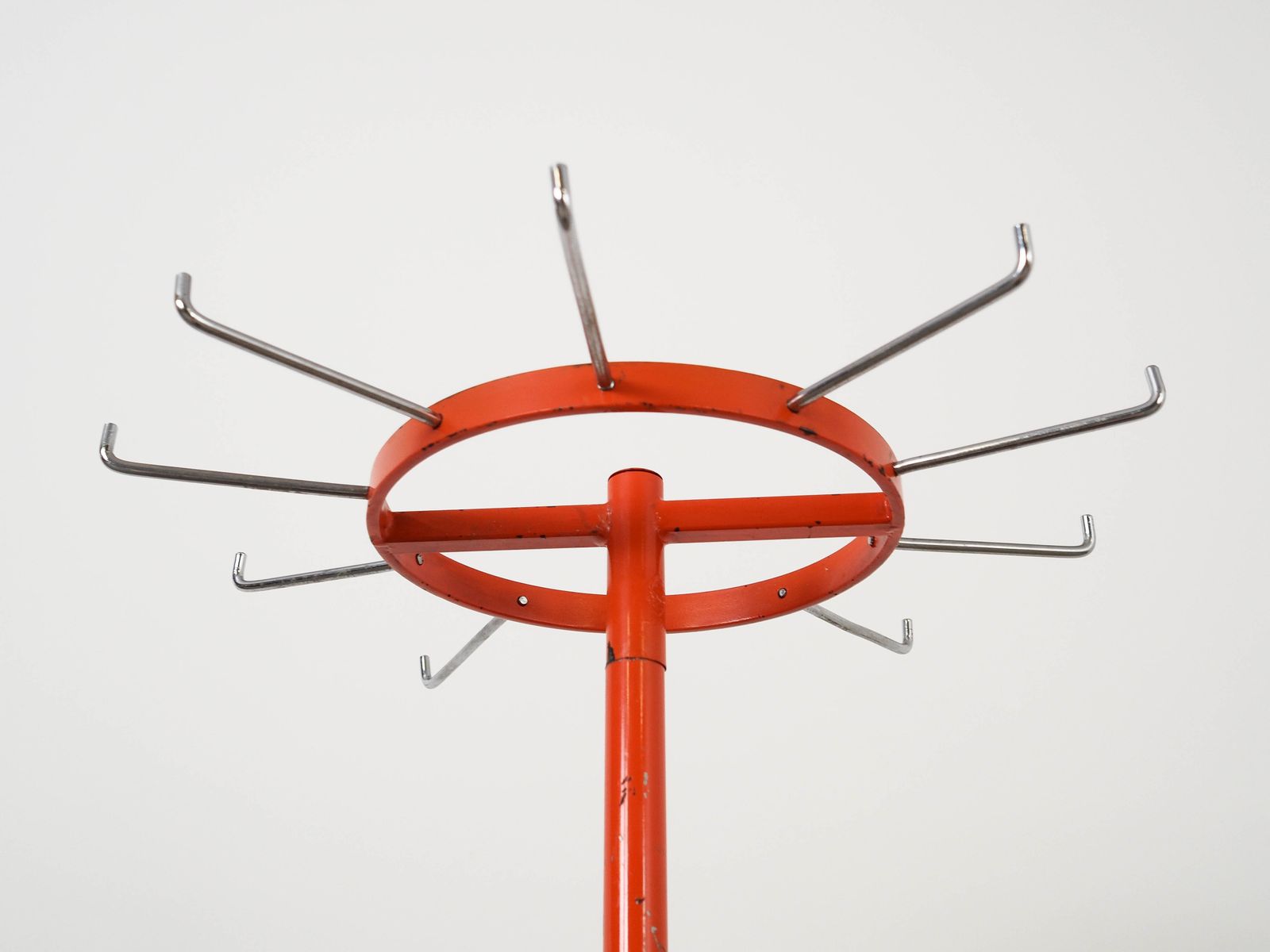 479.0 Porte-manteau pivotant sur roulettes, design danois, années 1970, fabriqué au Danemark photo
