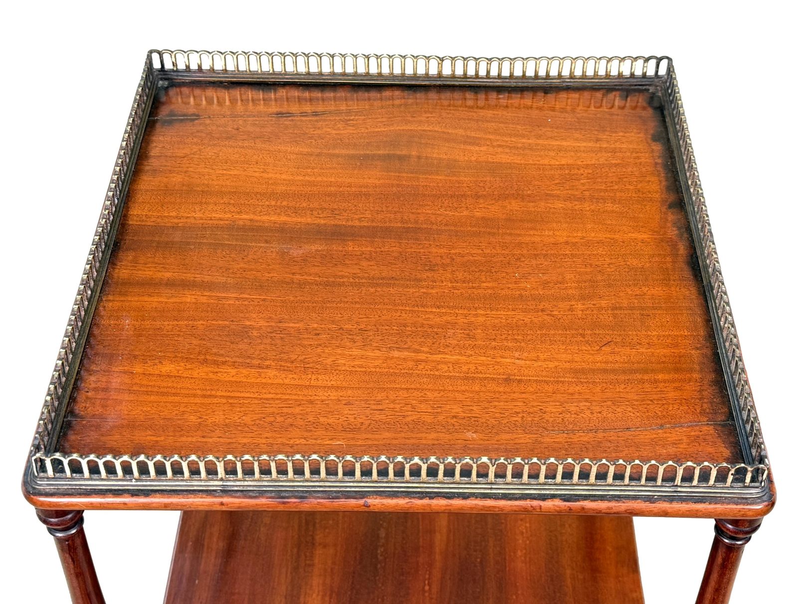 Early 19th Century Regency Mahogany Small Whatnot étagère (England, Circa 1820) photo furniture