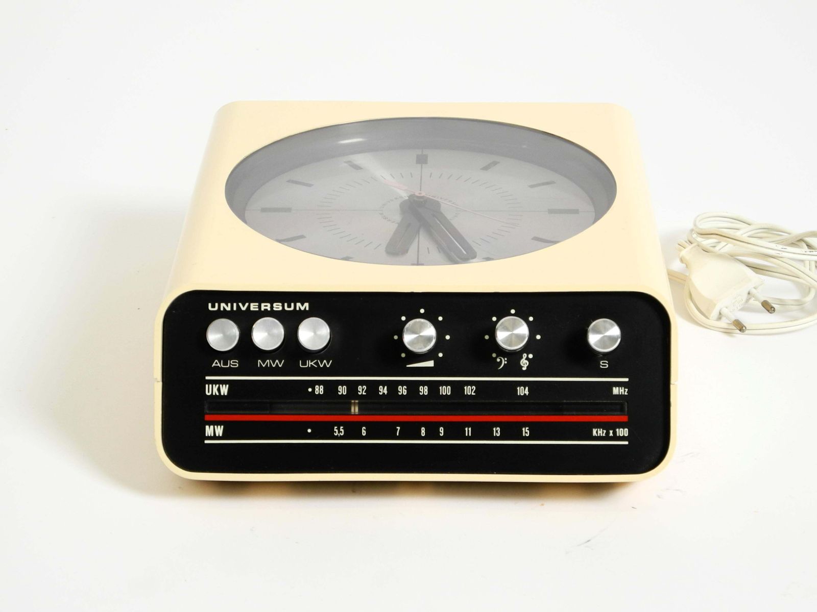 Horloge murale Universum avec radio, années 1970, par Adriano Rampoldi pour Quelle Versand 1 photo 437.0
