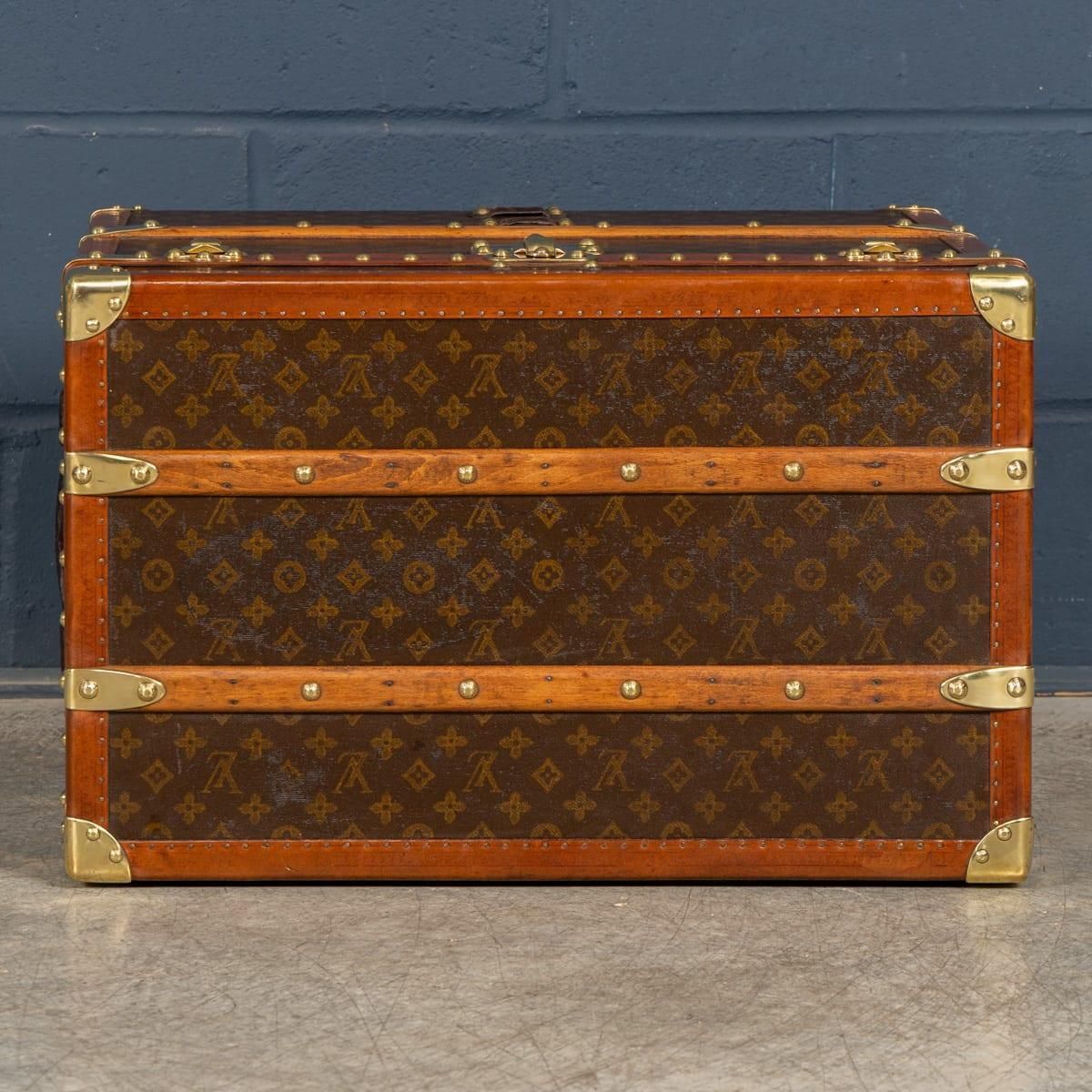 photo furniture Antique 20thc Louis Vuitton Shoe Trunk In Monogram Canvas, France C.1920