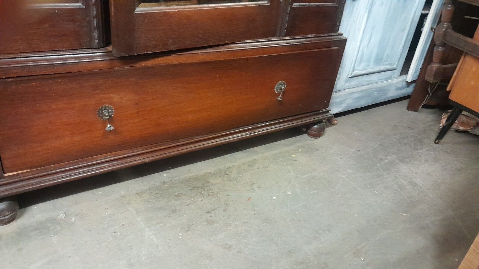 Antique Solid Carved Oak Single Mirror Door Freestanding Wardrobe With Drawer photo buy