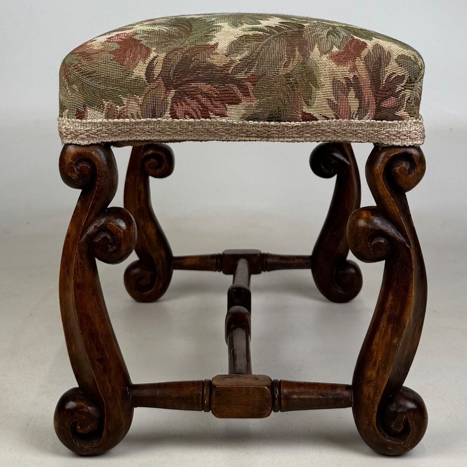 Antique 20th Century Edwardian Tapestry Stool In Walnut ( Af 5901 ) photo buy