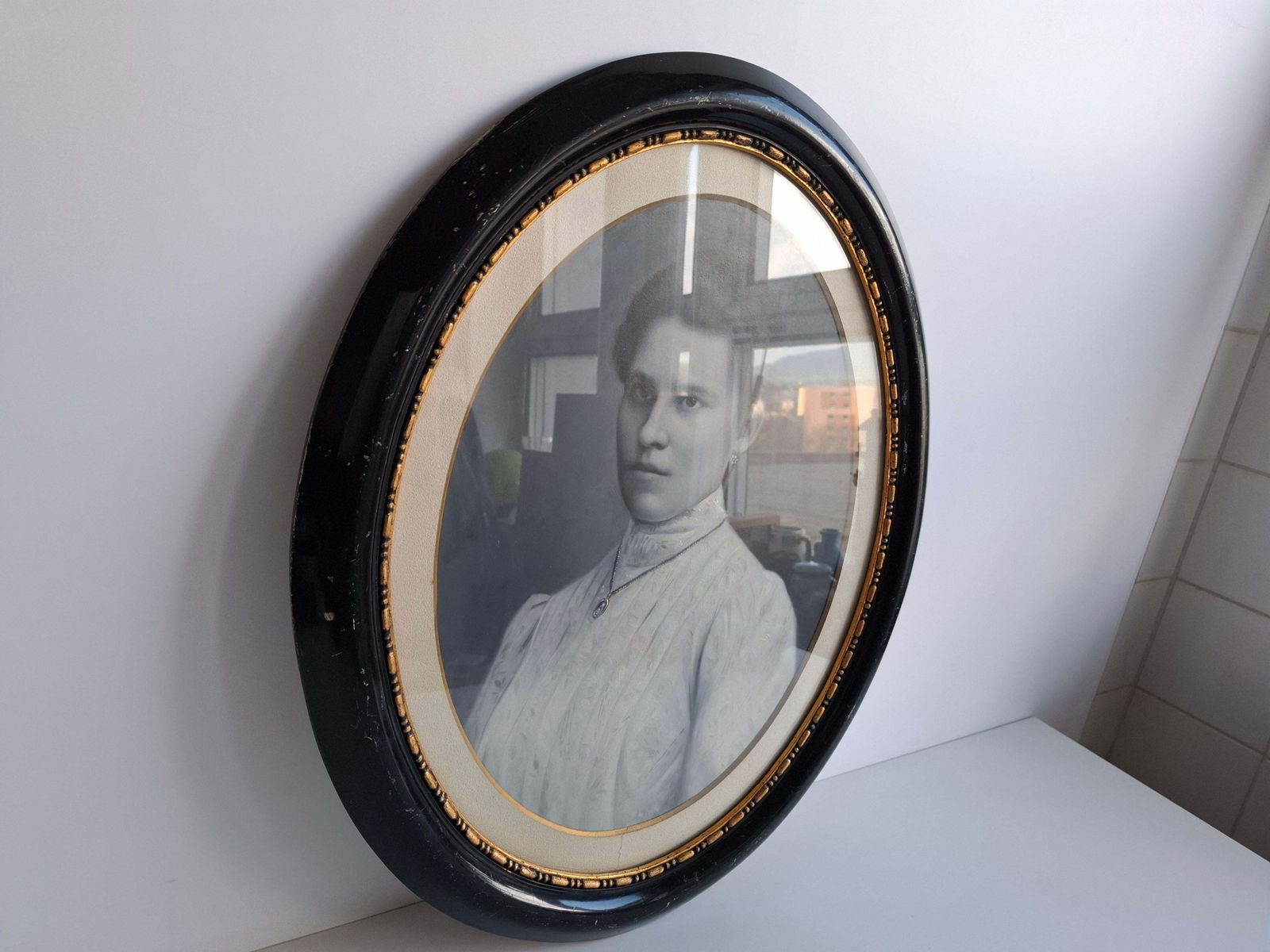 photo vinterior Antique Czech Oval Portrait Of Young Woman In Original Black And Gilt Frame