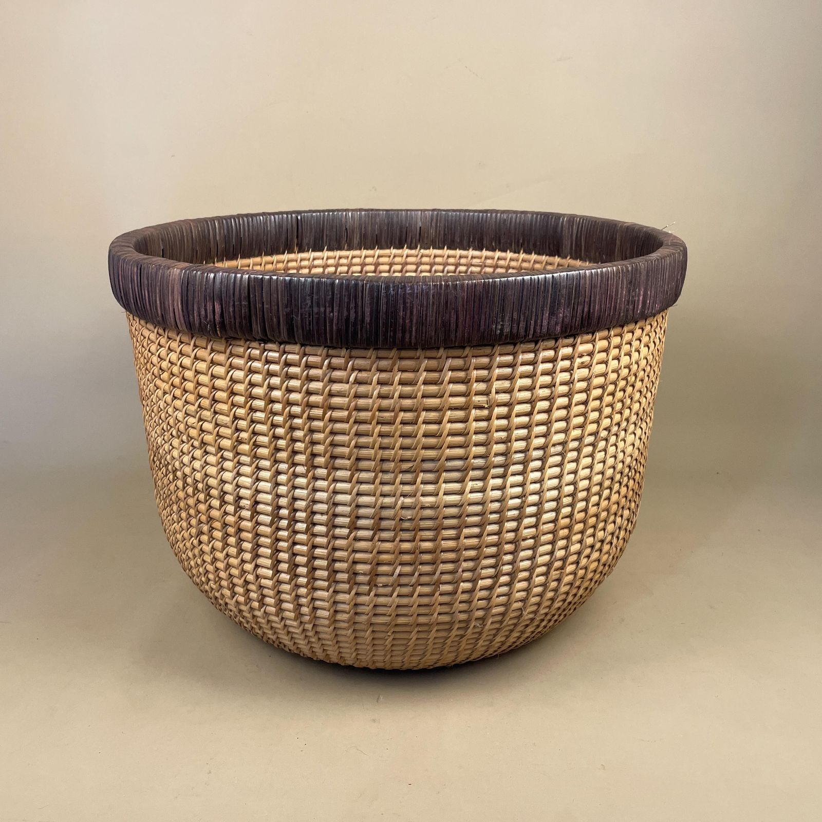 Vintage Large Round Woven Planter Basket Bamboo Rattan Blanket Basket Rustic Boho Decor