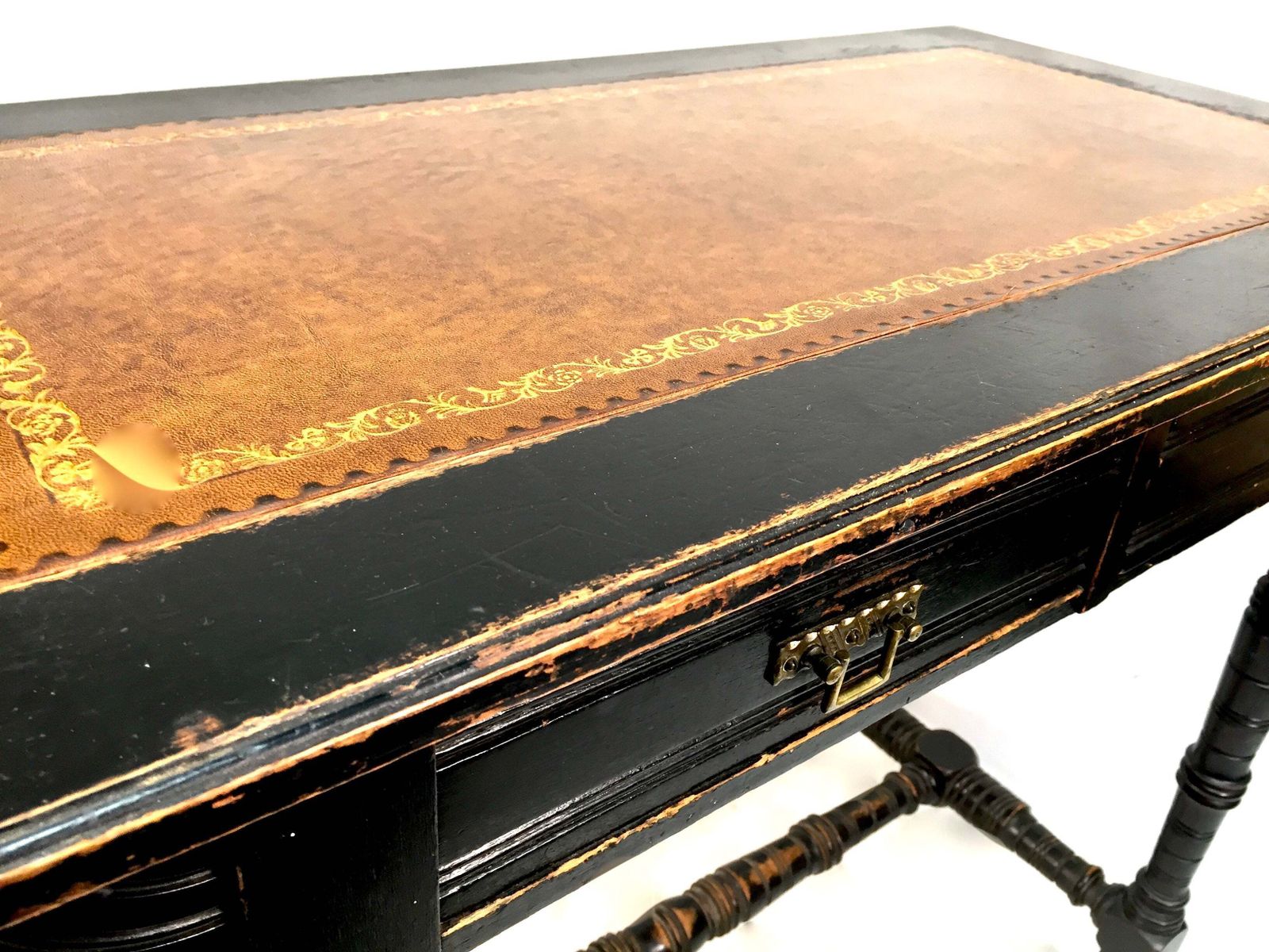 Antique Ebonised Mahogany Wooden Writing Desk With Leather Aesthetic Movement. photo vinterior