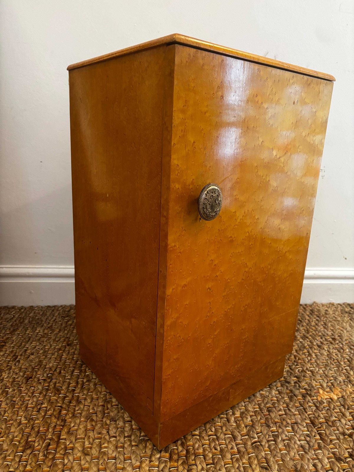Vintage Birdseye Maple Bedside Cabinet Art Deco Cupboard 1930s Storage Nightstand photo vinterior