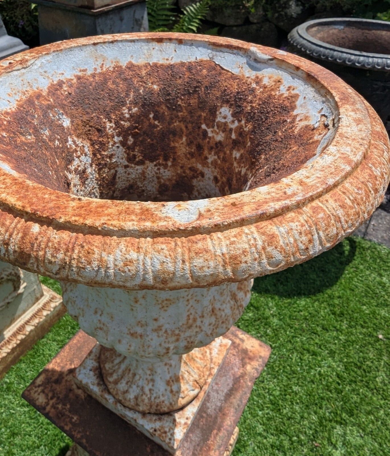 Vintage 20th Century Small Cast Iron Campana Urns photo vinterior