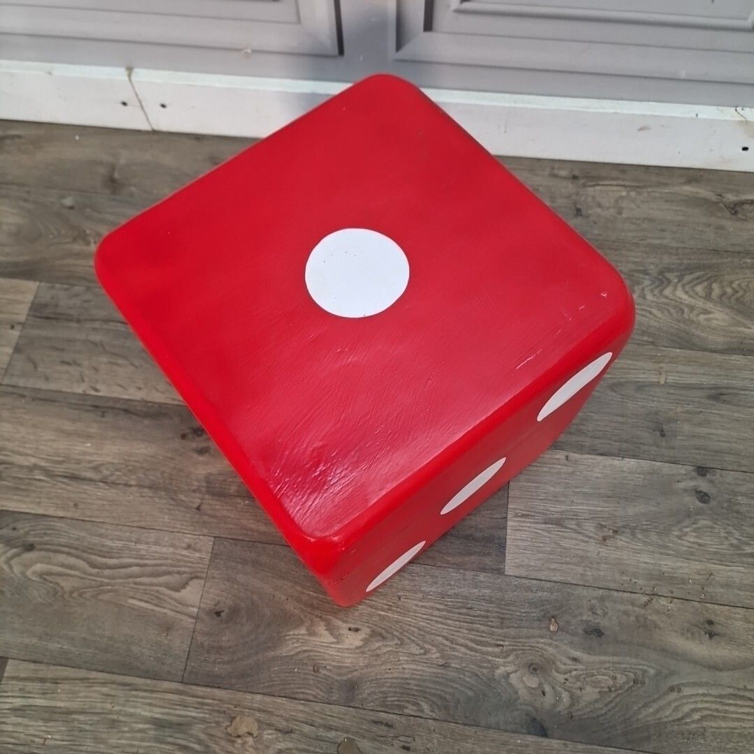Vintage Dice Table Storage Box   Wooden Side Red Cube Seat Stool   Novelty Retro photo Furniture