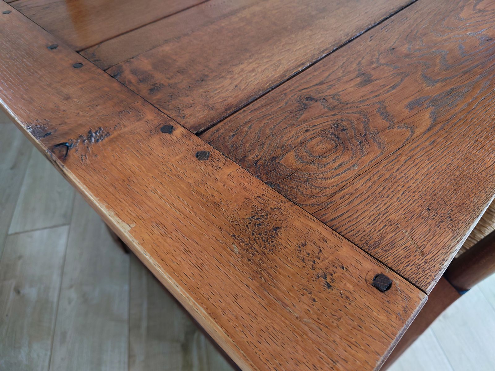English Country Oak Dining Table And 4 Rush Seated Ladderback Chairs photo 625.0