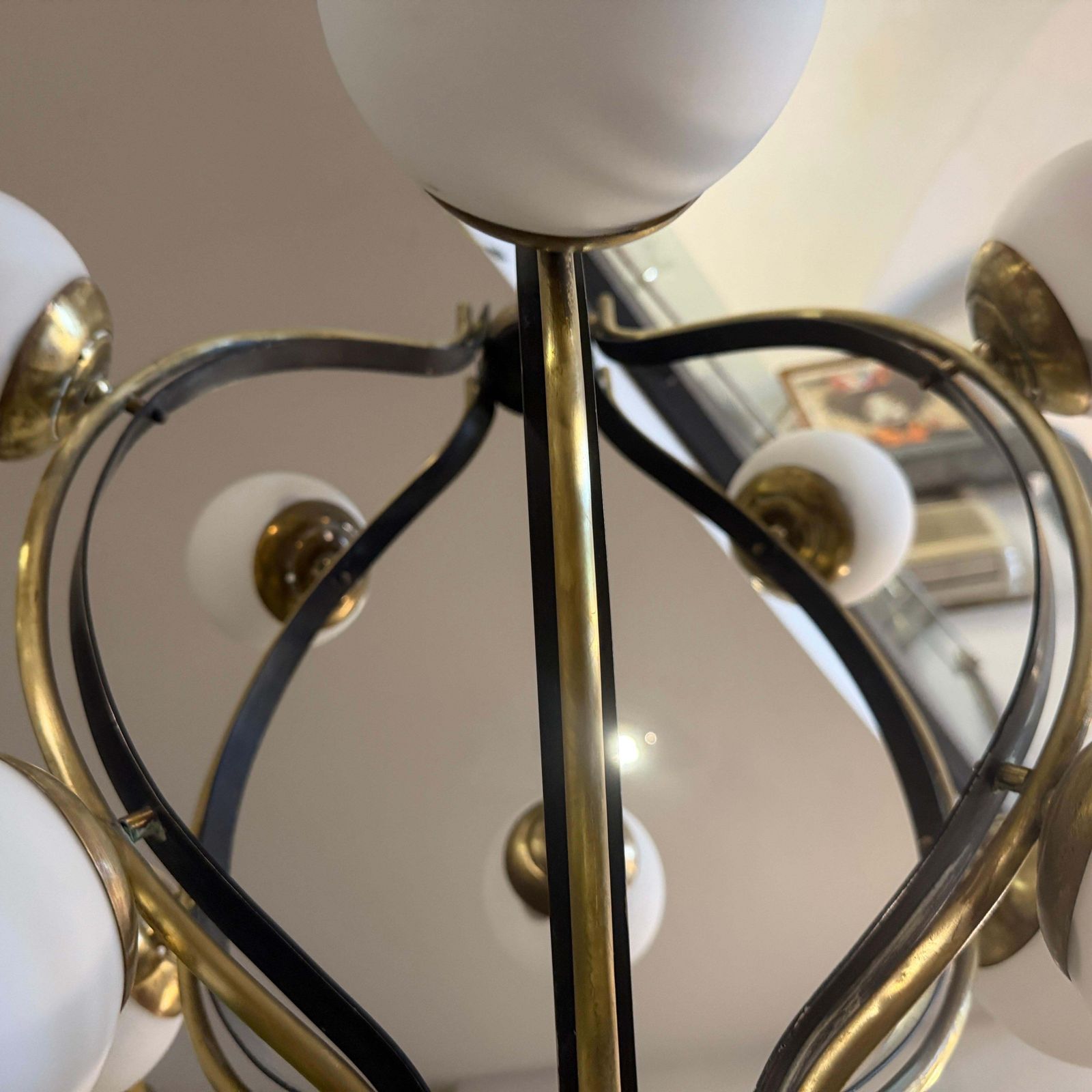 1950s Mid  Century Modern Brass And White Glass 12 Lights Chandelier By Stilnovo photo buy