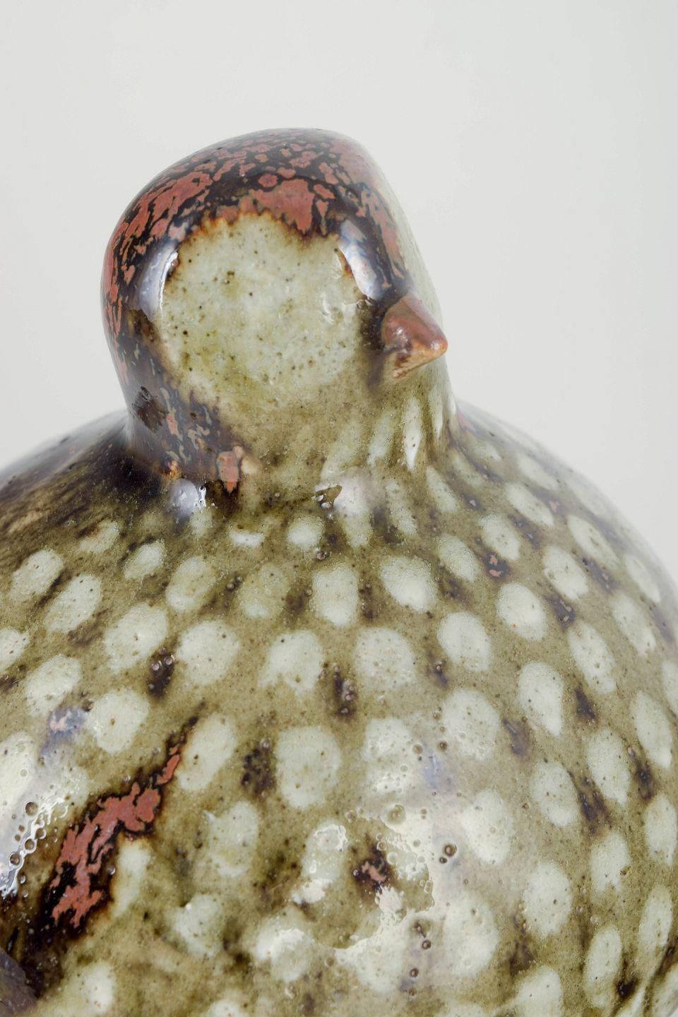 Carl Harry Stålhane voor Rörstrand. Zeldzaam stoneware sculptuur van een vogel. Midden 20e eeuw. photo for sale