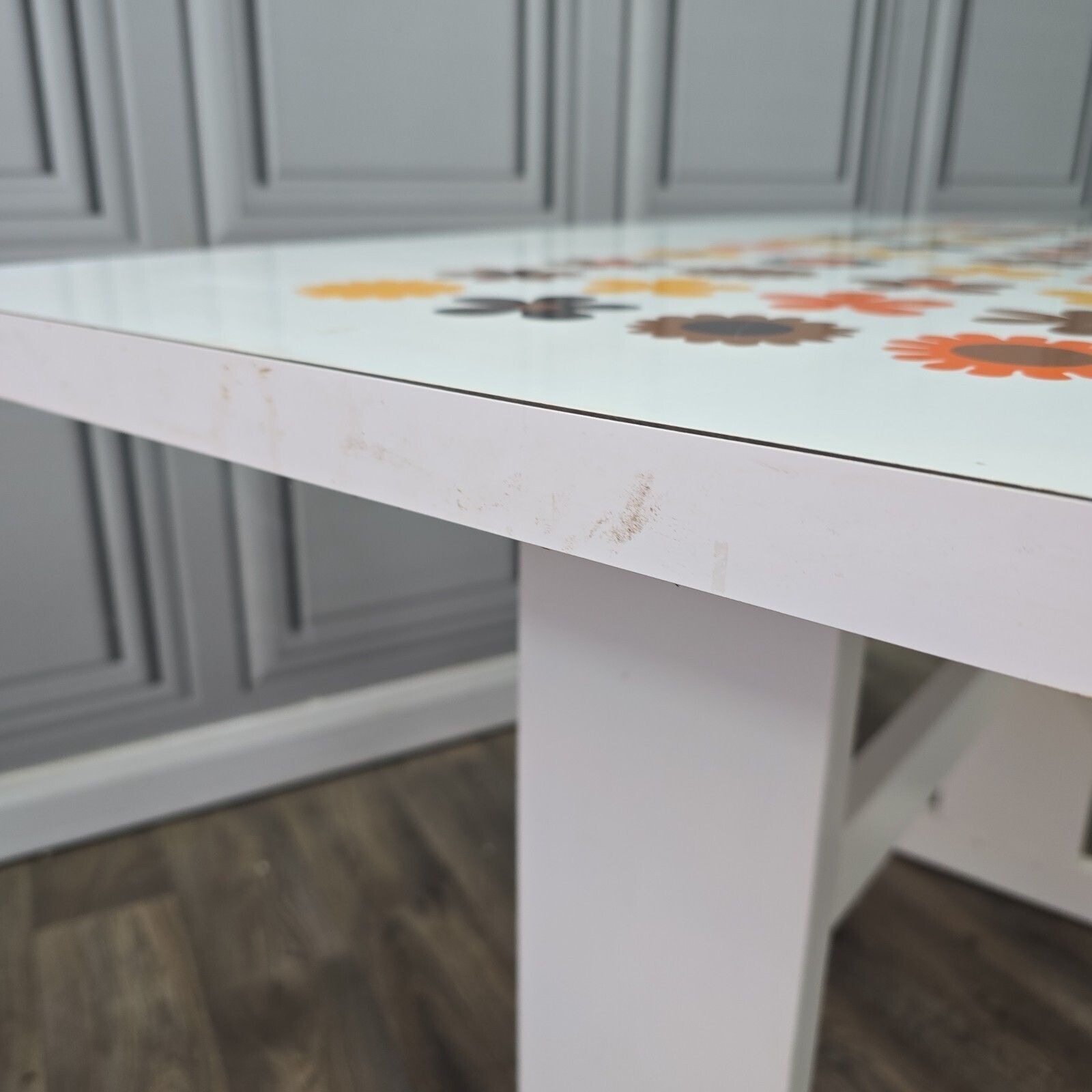 220.0 Vintage Retro Dining Table   White Formica   Flower Power 1970s Mcm   Kitchen photo