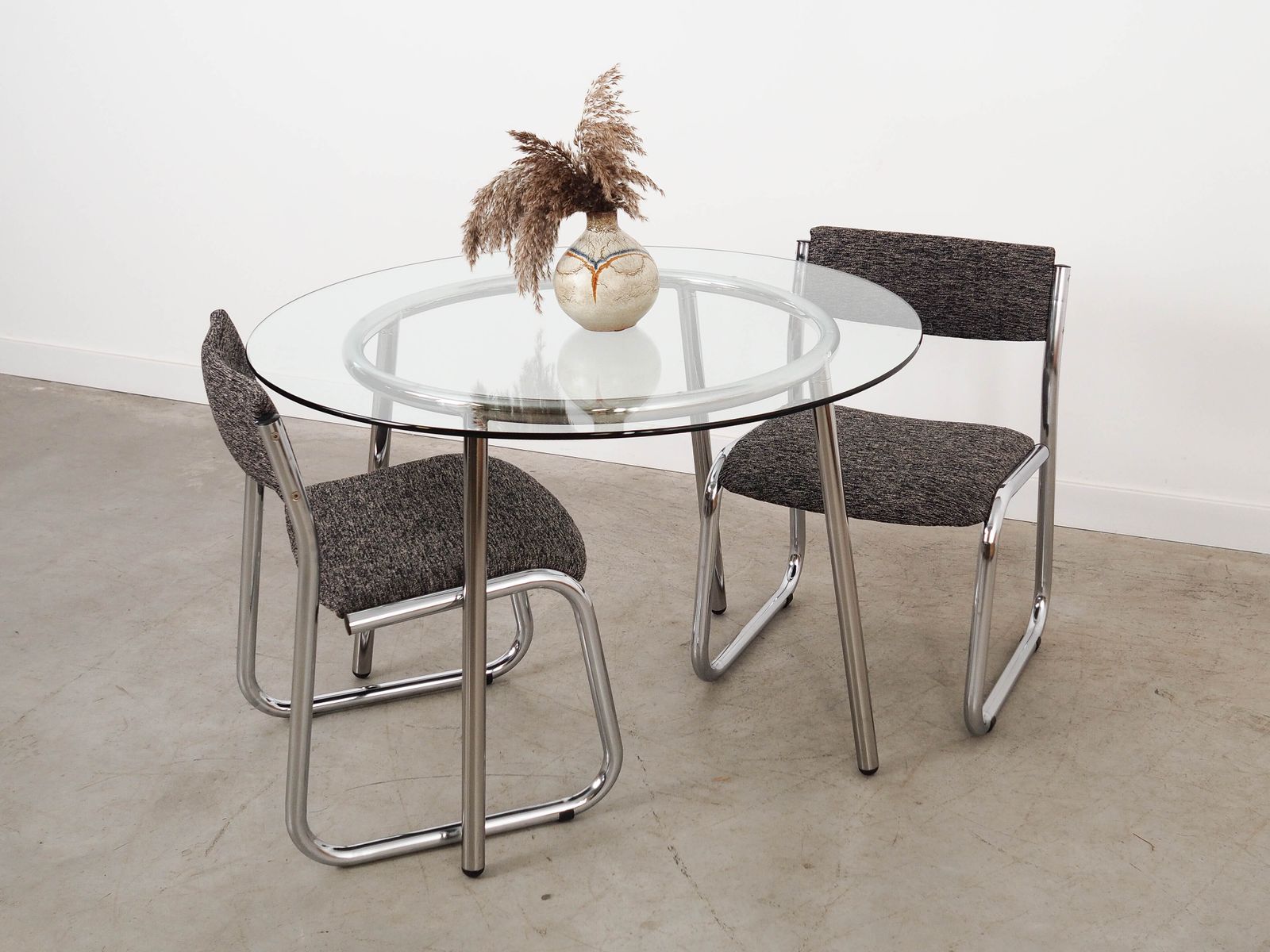 Salmi glazen tafel, Scandinavisch design, ontwerpers: Carl Öjerstam & Magnus Elebäck, geproduceerd door Ikea photo for sale