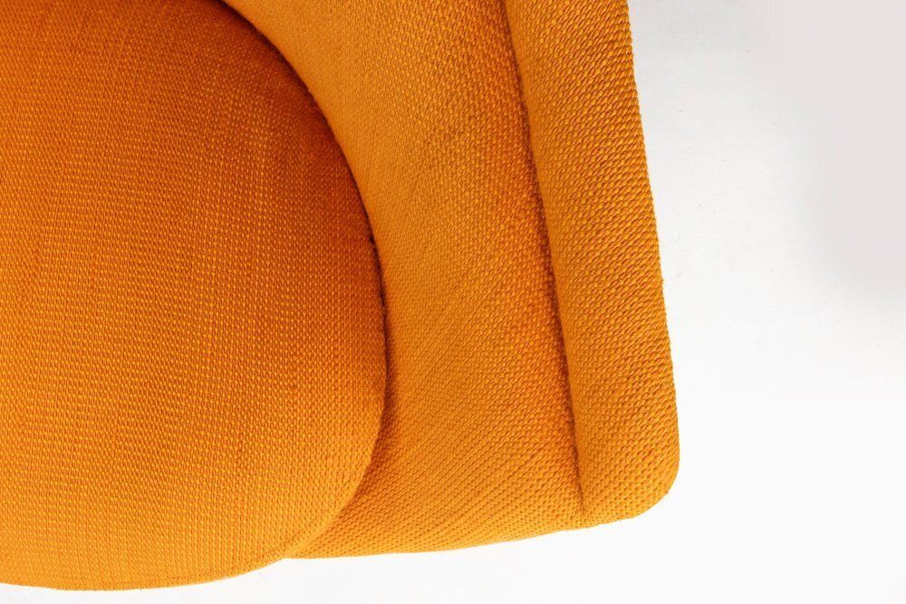 photo buy Set Of Model 1705 Easy Chair And Ottoman By Warren Platner For Knoll 1966