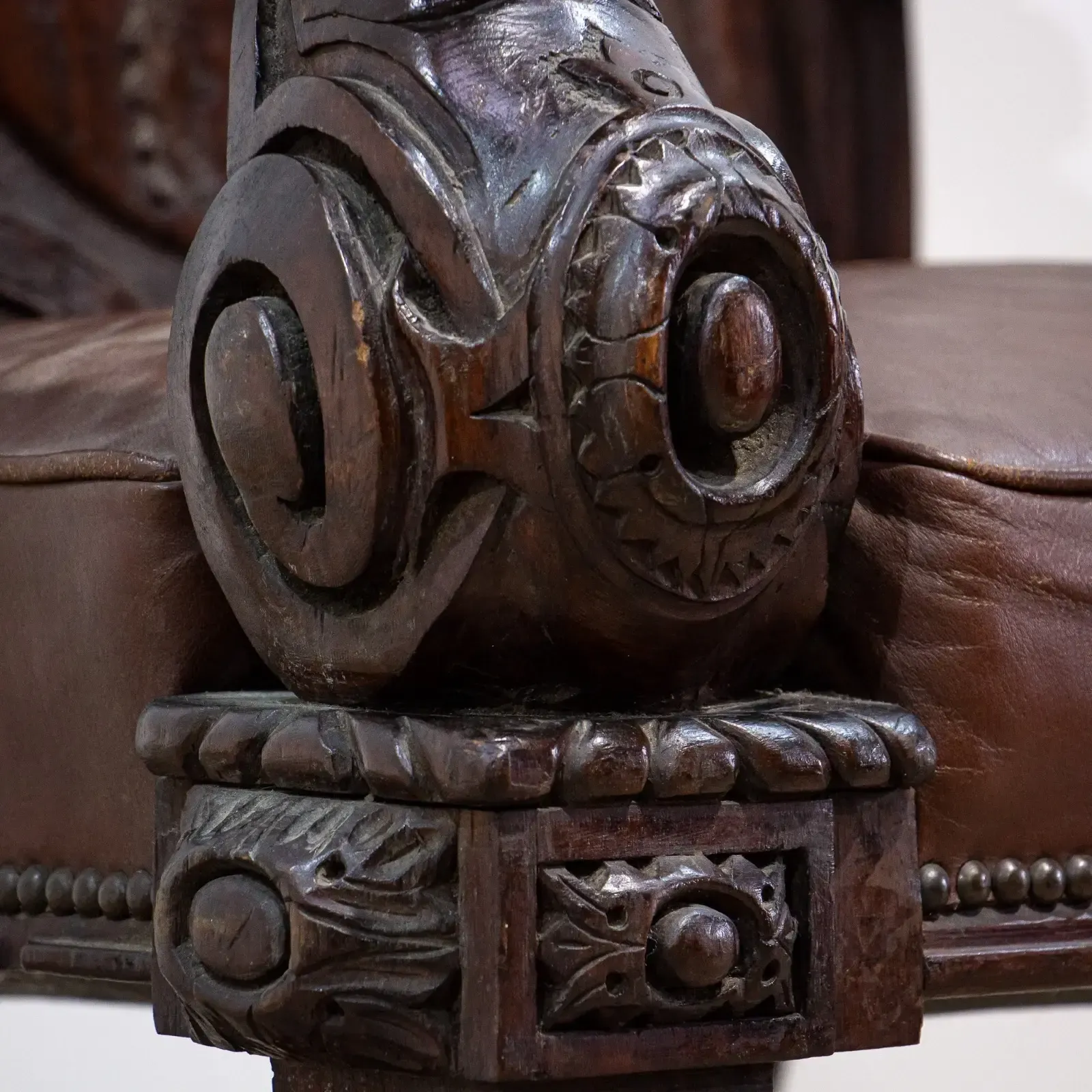 Furniture Carved Oak Throne Armchair With Leather Seat photo