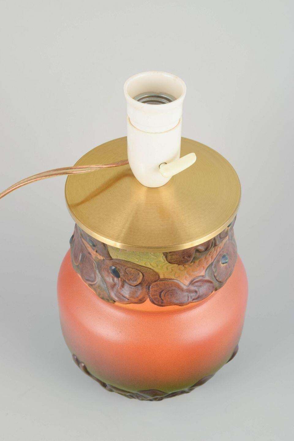 Ipsens Enke. Lampe de table, convertie d'un vase en céramique, vers 1920/1930. photo furniture