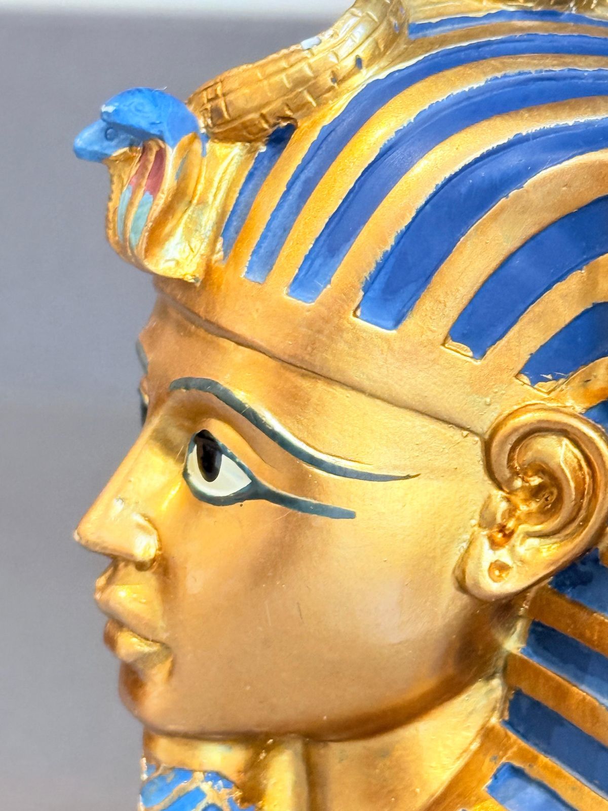 Egyptian Pharaoh Tutankhamun Bust Sculpture, Decorative Ancient Egyptian Revival photo Art