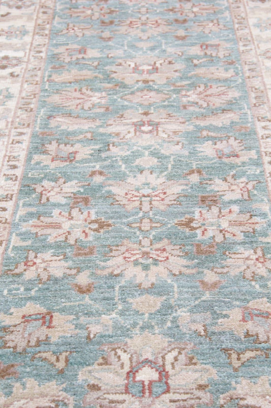 Vintage crème-groene loper, wollen beige tapijloper Zeigler photo buy