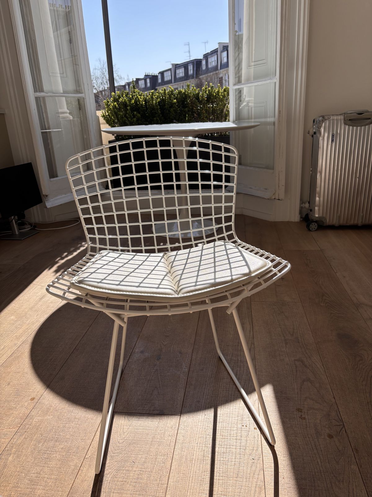 Set Of Four Knoll Harry Bertoia Side Chairs photo vintage