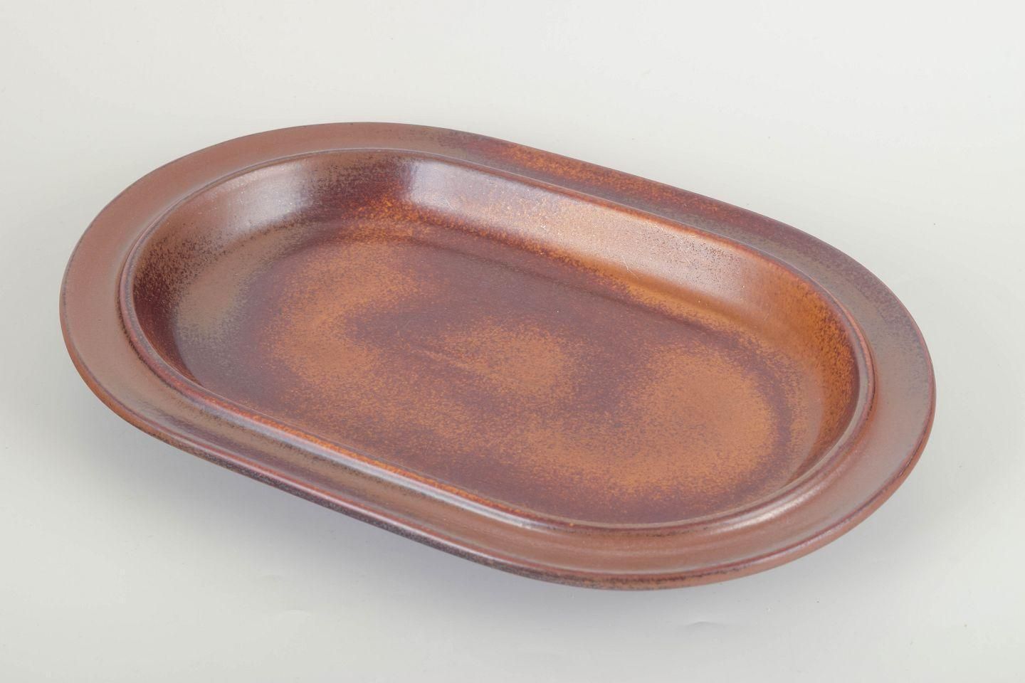 Plat de service ovale en grès Ulla Procopé pour Arabia, Finlande, années 1970. photo furniture