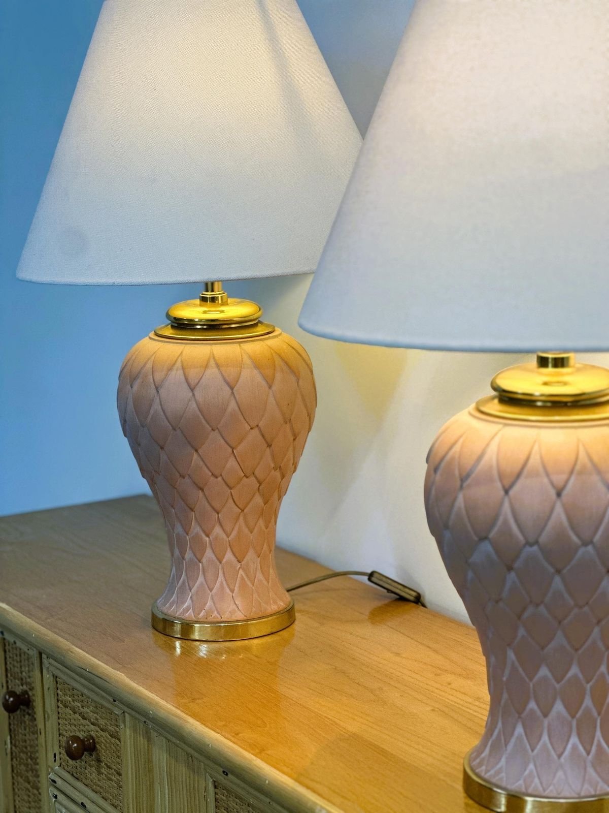 Frans paar terracotta keramische tafellampen, jaren 1980 photo furniture