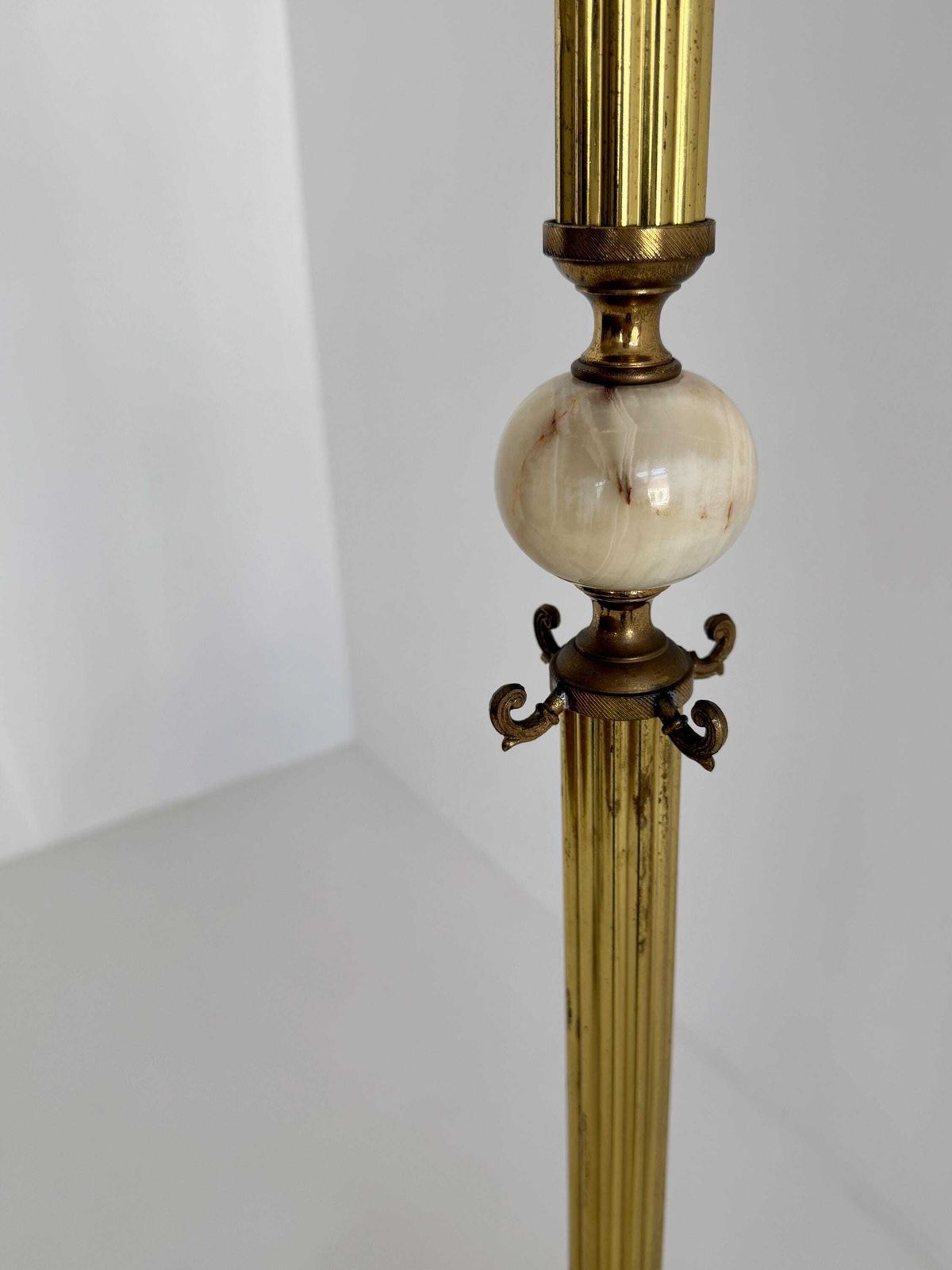 photo buy Vintage Italian Brass And Onyx Marble Hall Tree Coat Rack With Rotating Crown