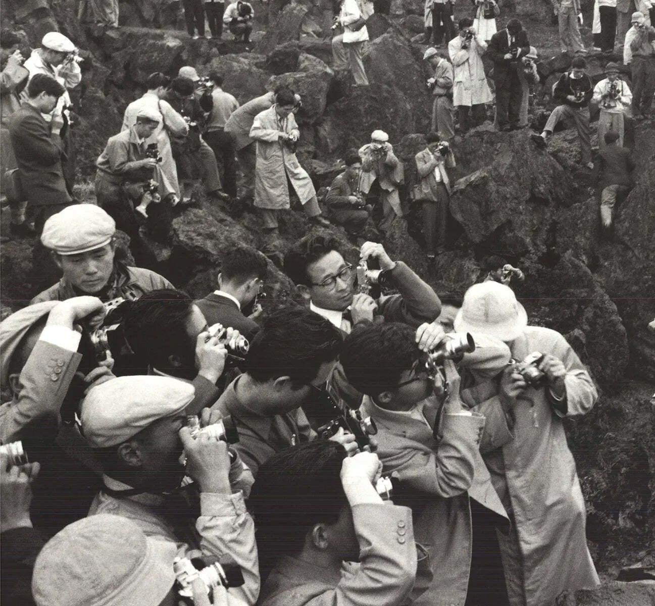 Marc Riboud Kuruizawa Japan 1994 Monochrome Offset Lithograph Art Print photo Art