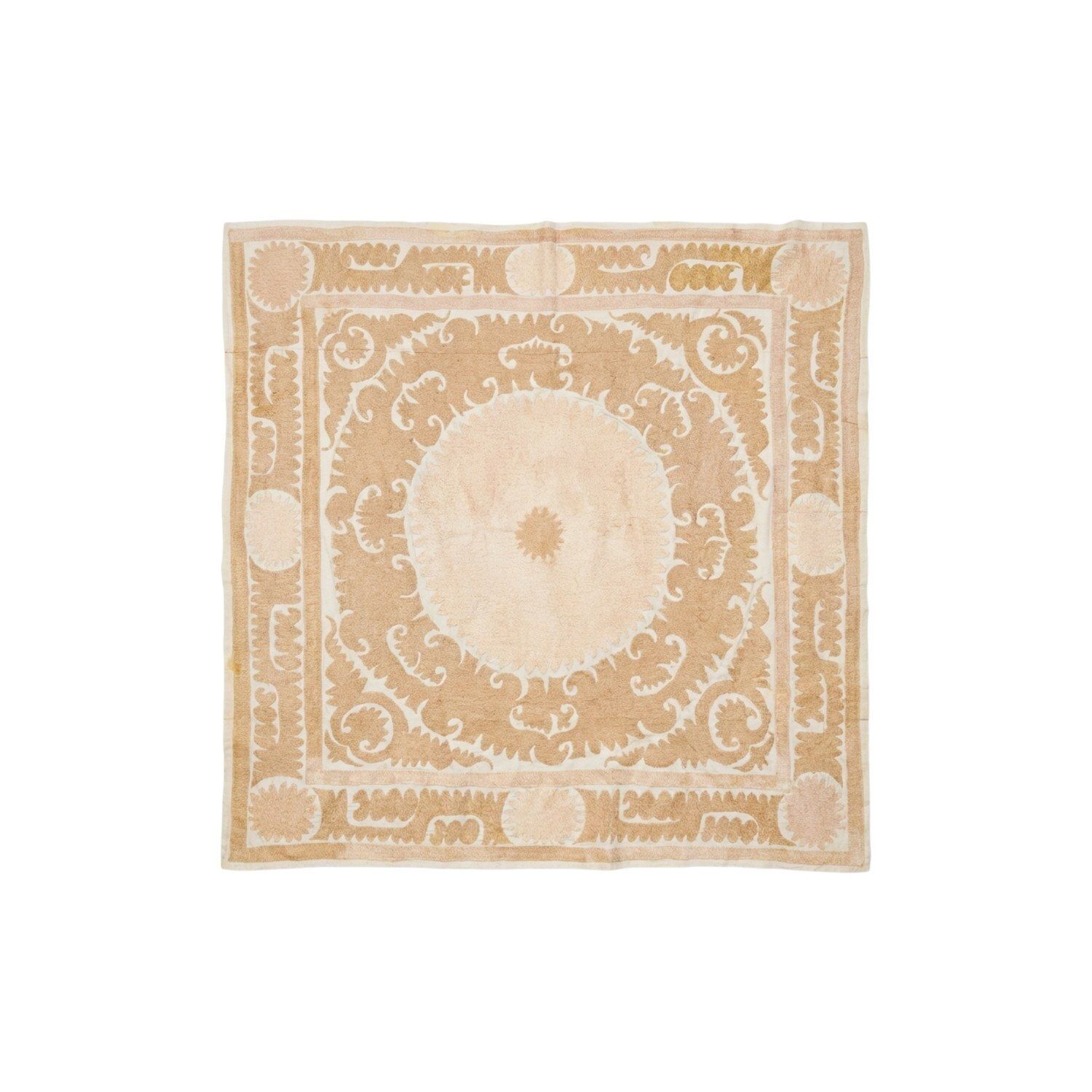 Neutrale Beige Centraal-Aziatische Suzani Tribale Textiel 127 x 134 cm