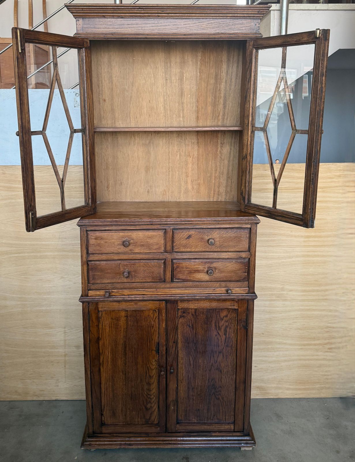 Vitrine bureau espagnole en chêne massif avec tiroirs photo 4311.0