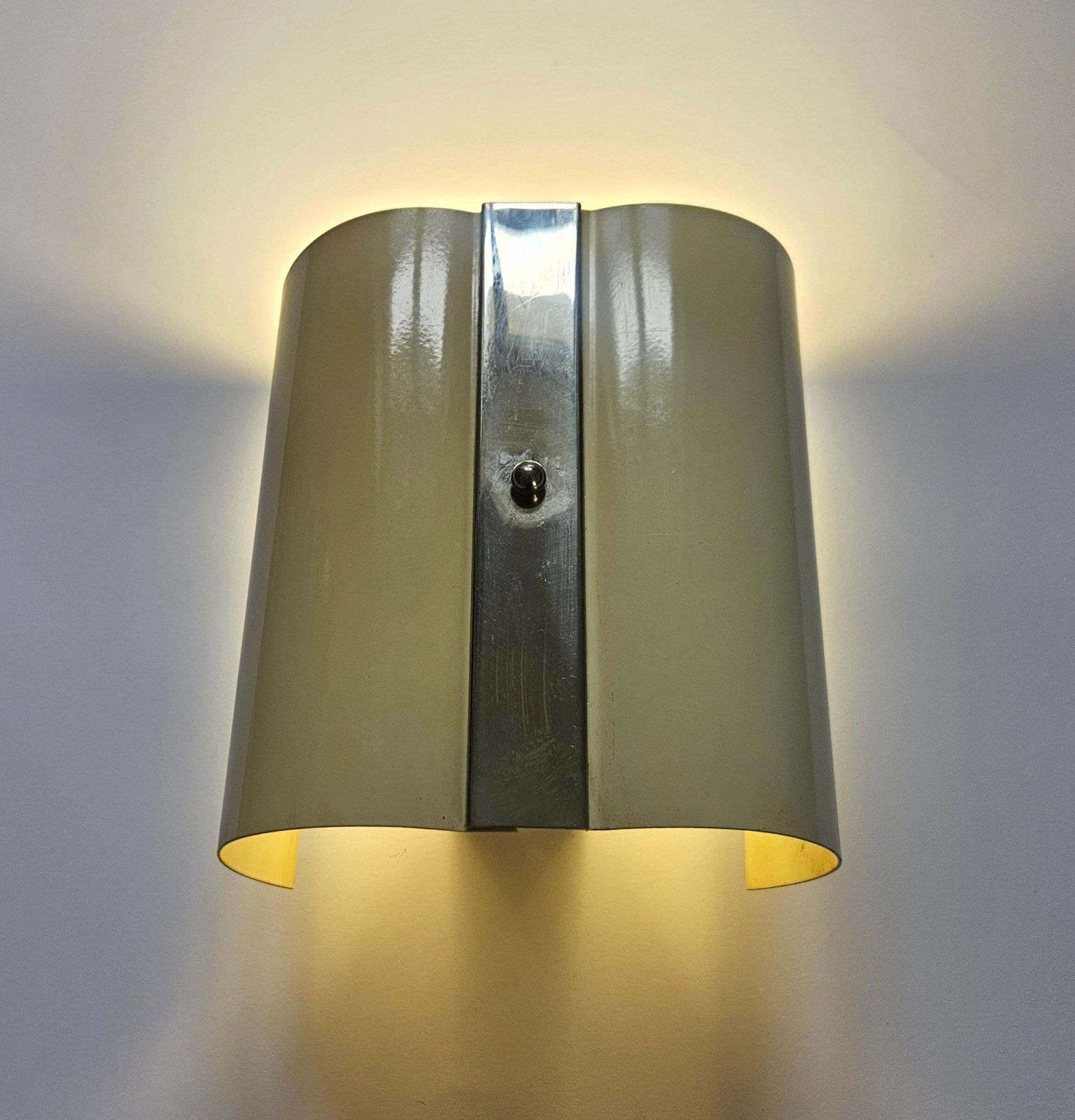 Uiterst zeldzame mid-century wandlamp, Italië, jaren 1960 photo vintage