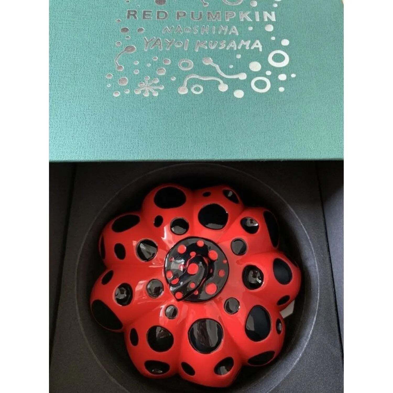 Sculpture en résine Yayoi Kusama Red Pumpkin Naoshima, édition limitée photo Art