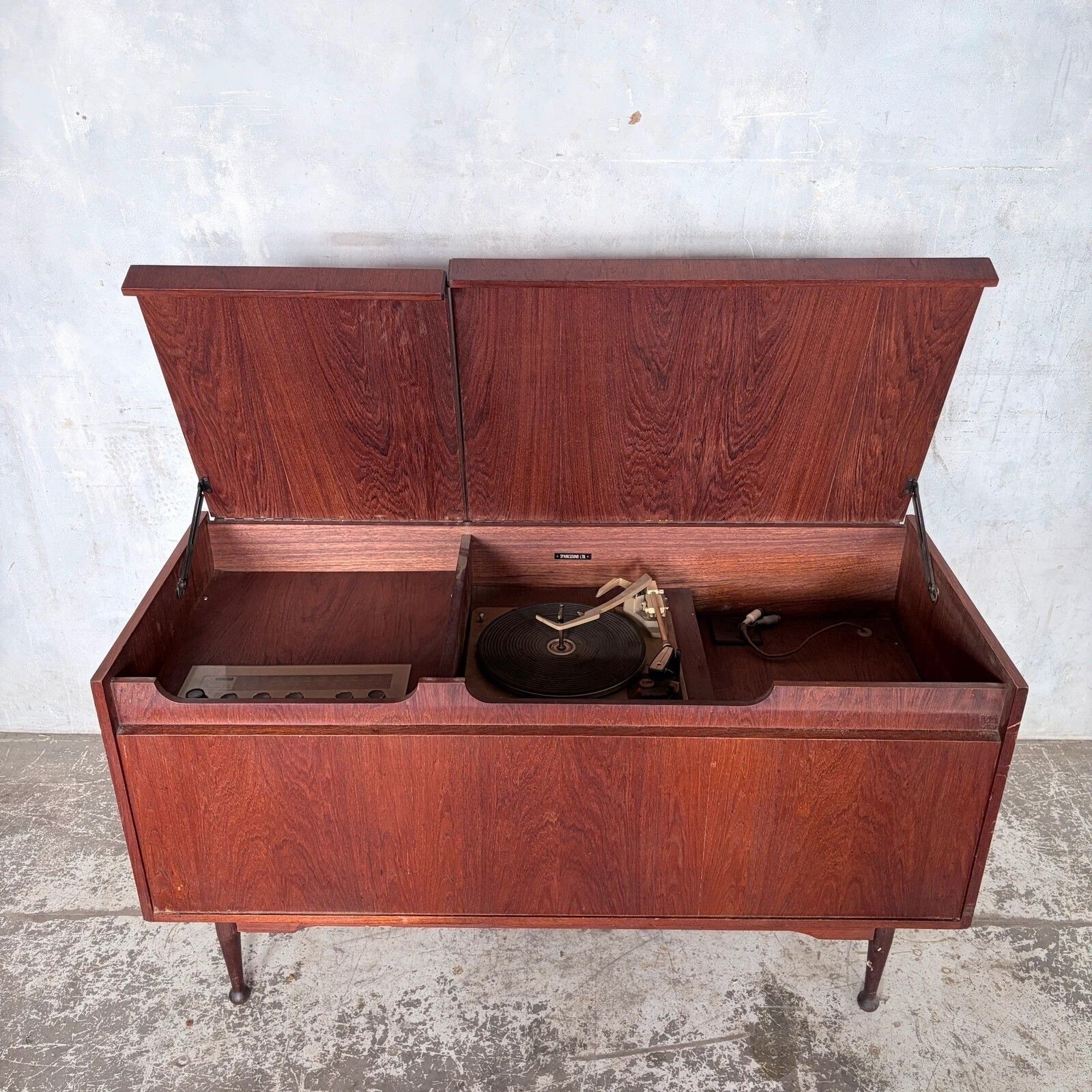 Mid Century Teak Armstrong Radiogram Record Player Cabinet photo Furniture