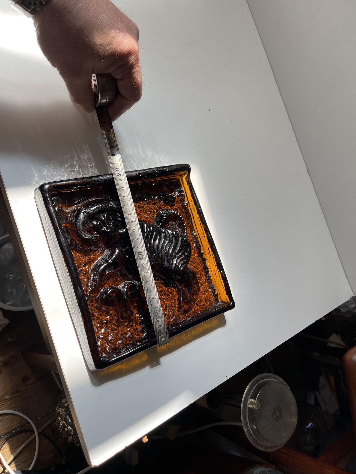 Mid-Century Amber Glazen Dierenriemblok – Steenbok van Zabkowice photo buy