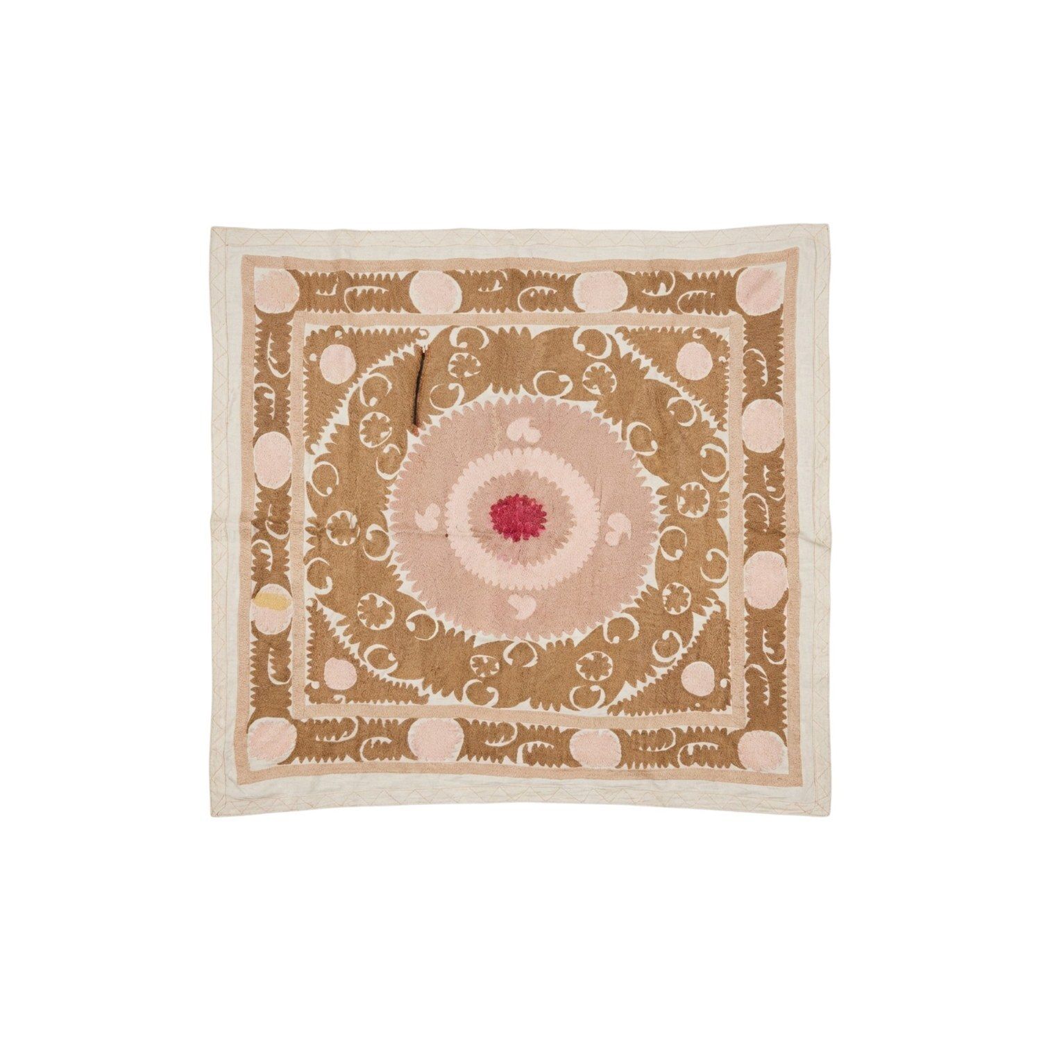 Nappe ouzbèke Suzani, textile fait main, 132 x 146 cm