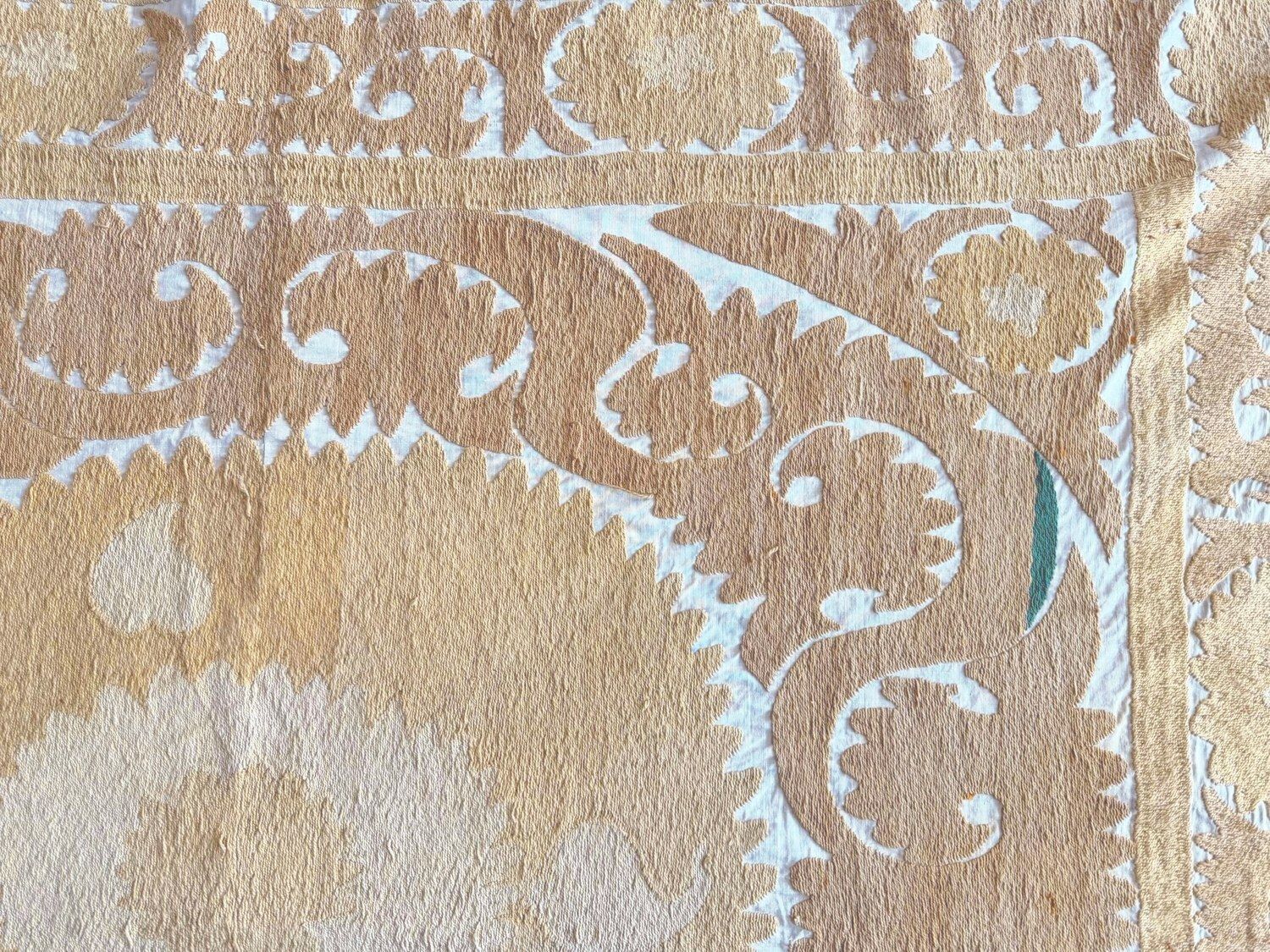 Decorative Suzani Tablecloth From Asian 135 X 150 Cm photo 287.0