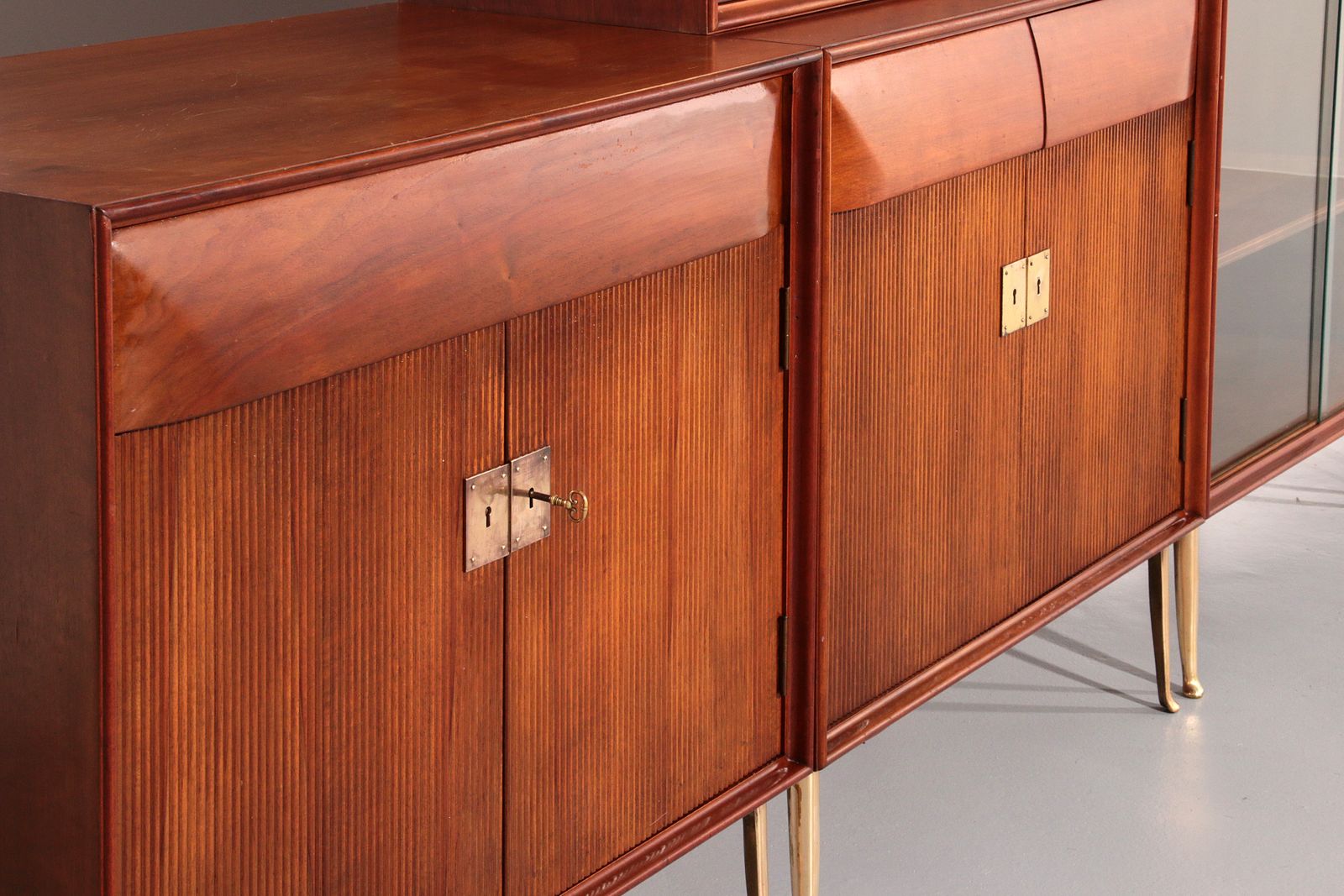 photo furniture Italian Mid Century Modular Wall System – Attributed To The Circle Of Ico Parisi / Vittorio Dassi
