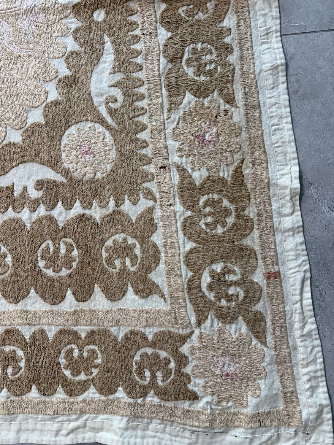 Handcrafted Bukhara Suzani Wall Hanging   Camel Tan Ivory Ethnic Embroidered Cotton Tapestry 127 X 158 Cm photo vintage
