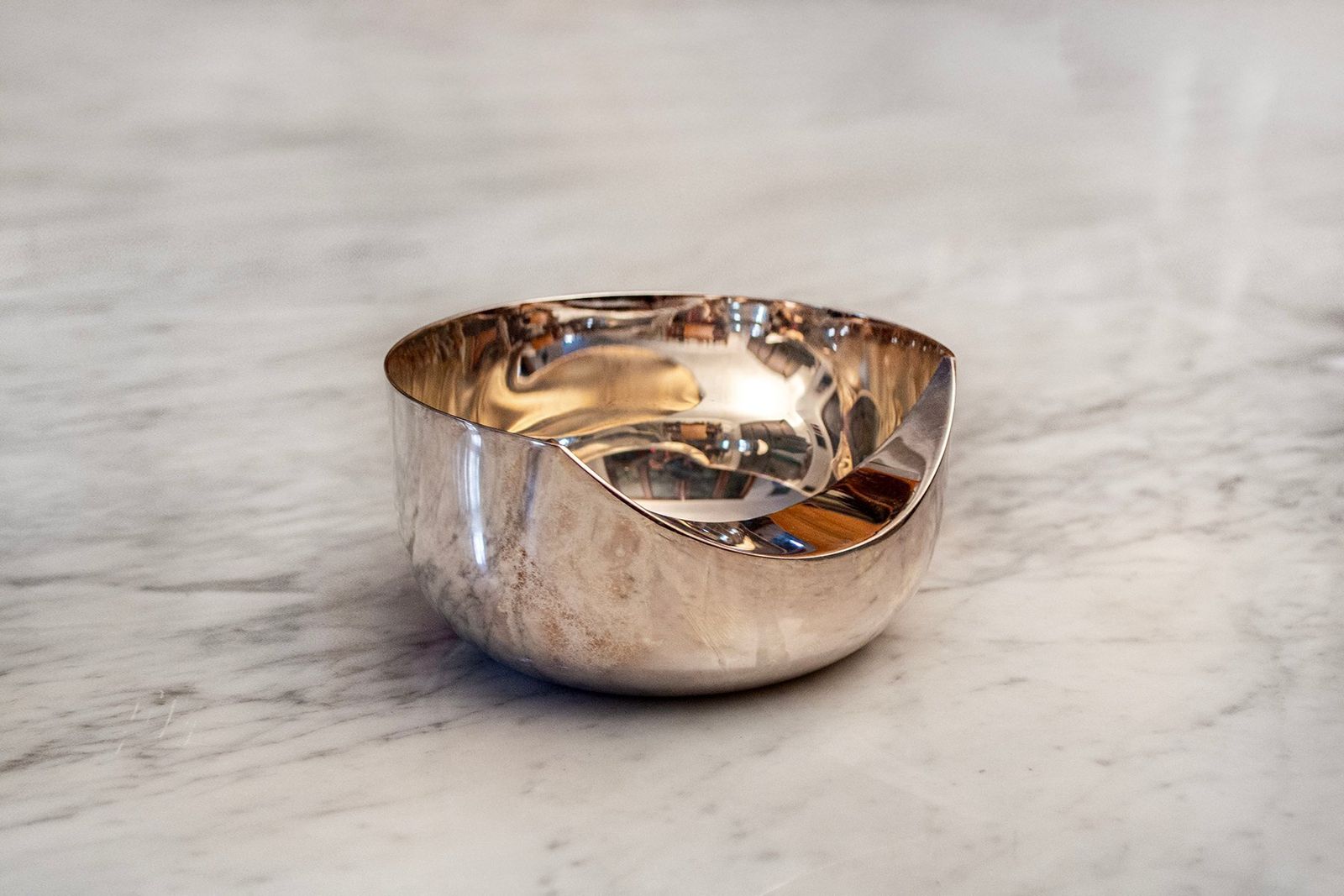 Silver Plated Sculpture Bowl By Lino Sabattini 1970s