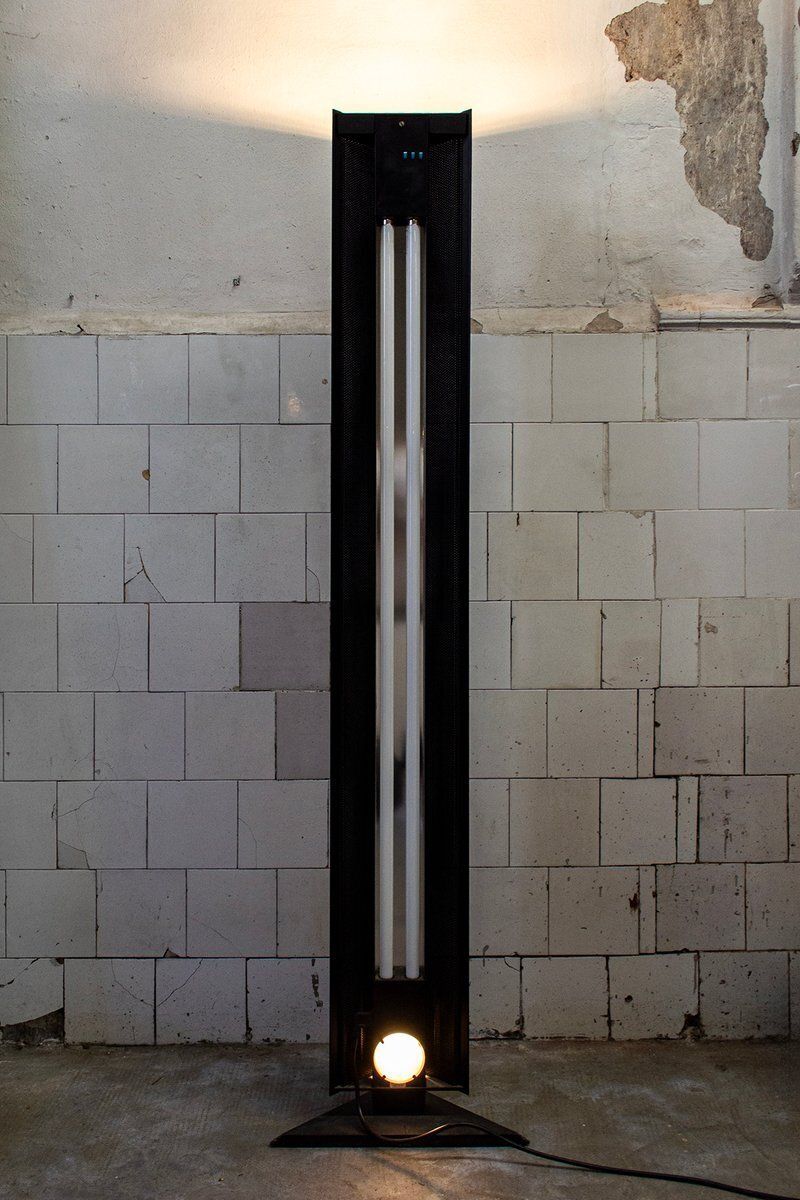 Lampadaire en métal à trois lumières pour Status Italia, années 1990 photo furniture