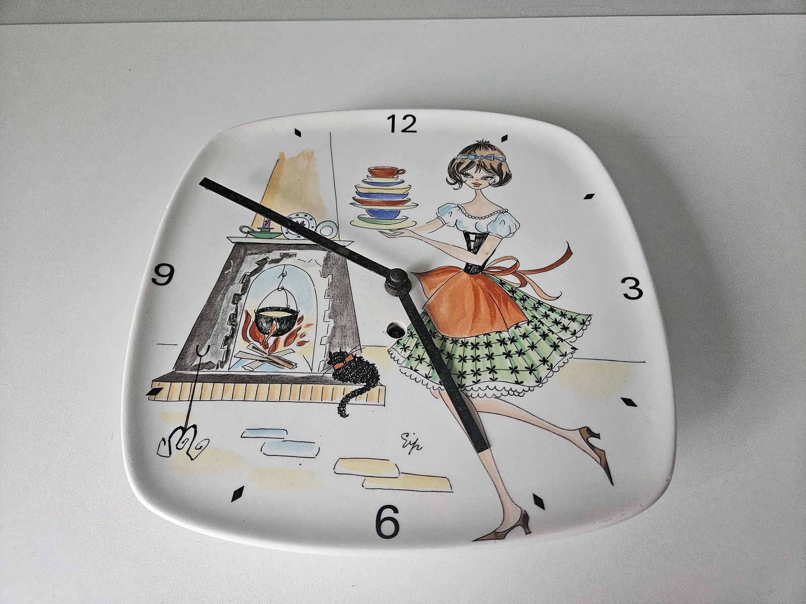 Vintage Italiaans keramisch wandklokje A.C.R. Mid Century Keuken Damesillustratie   Niet getest photo Woonaccessoires