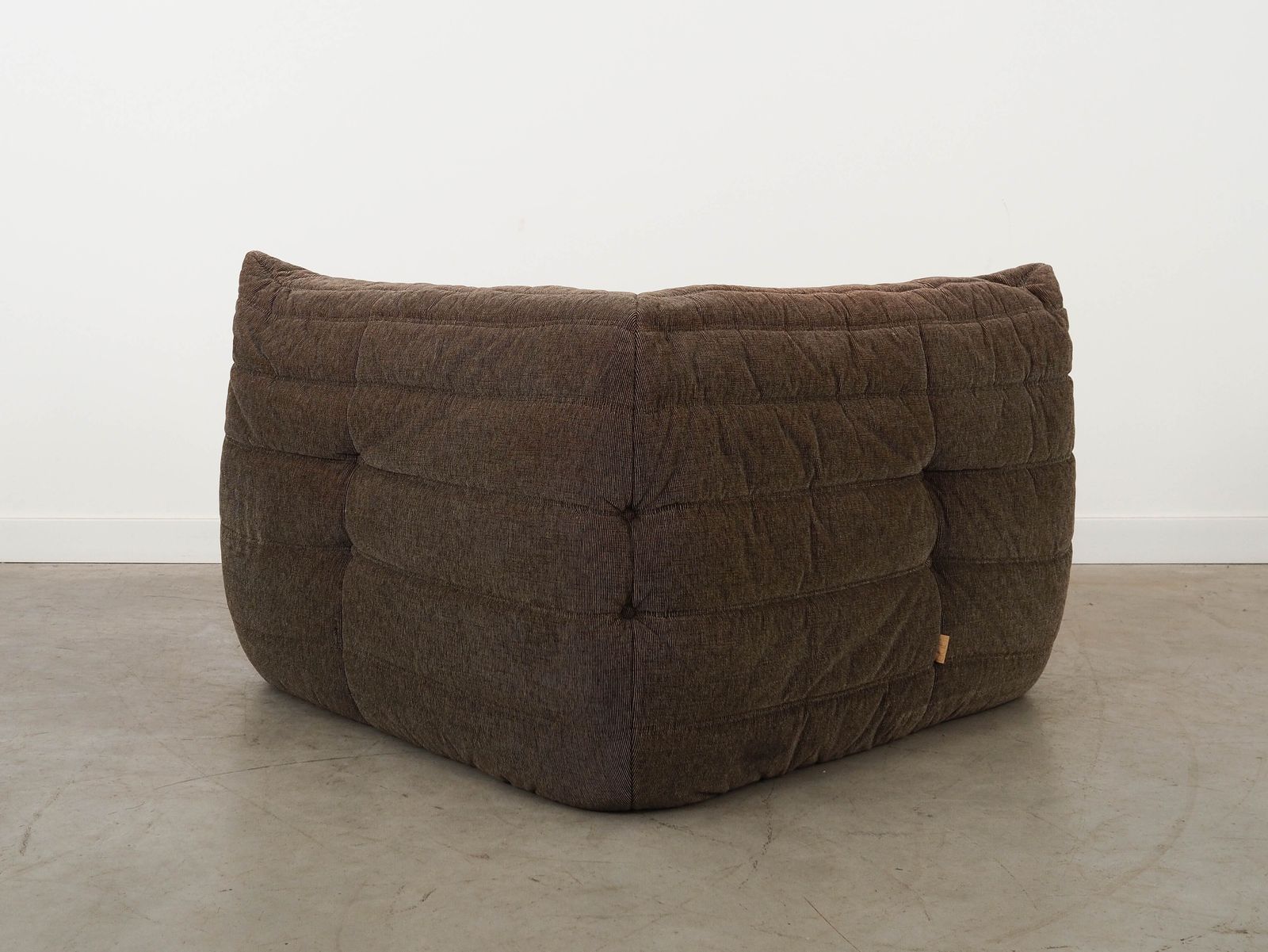 2869.0 Canapé d'angle Togo, design français, années 1970, designer : Michel Ducaroy, fabricant : Ligne Roset photo