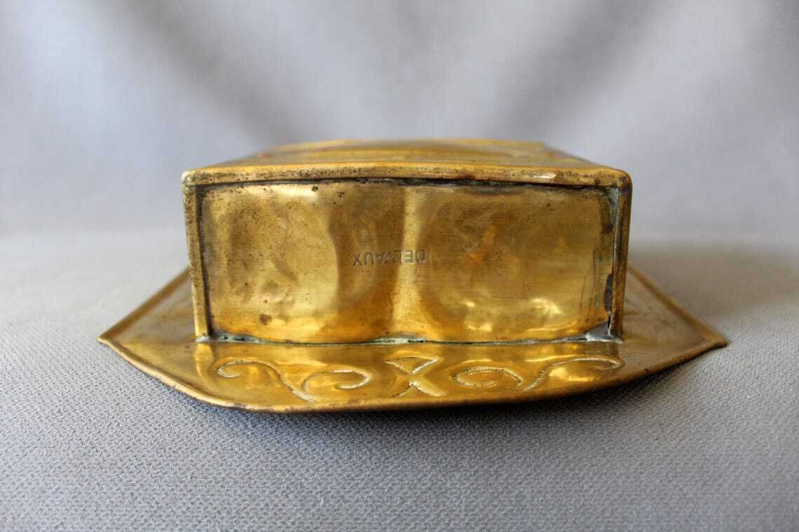 photo furniture Large Antique Brass Candle Box, Brass Sheet Repousse Wall Hanging Two Pockets Wall Pocket Signed Delvaux Country Farmhouse Decoration
