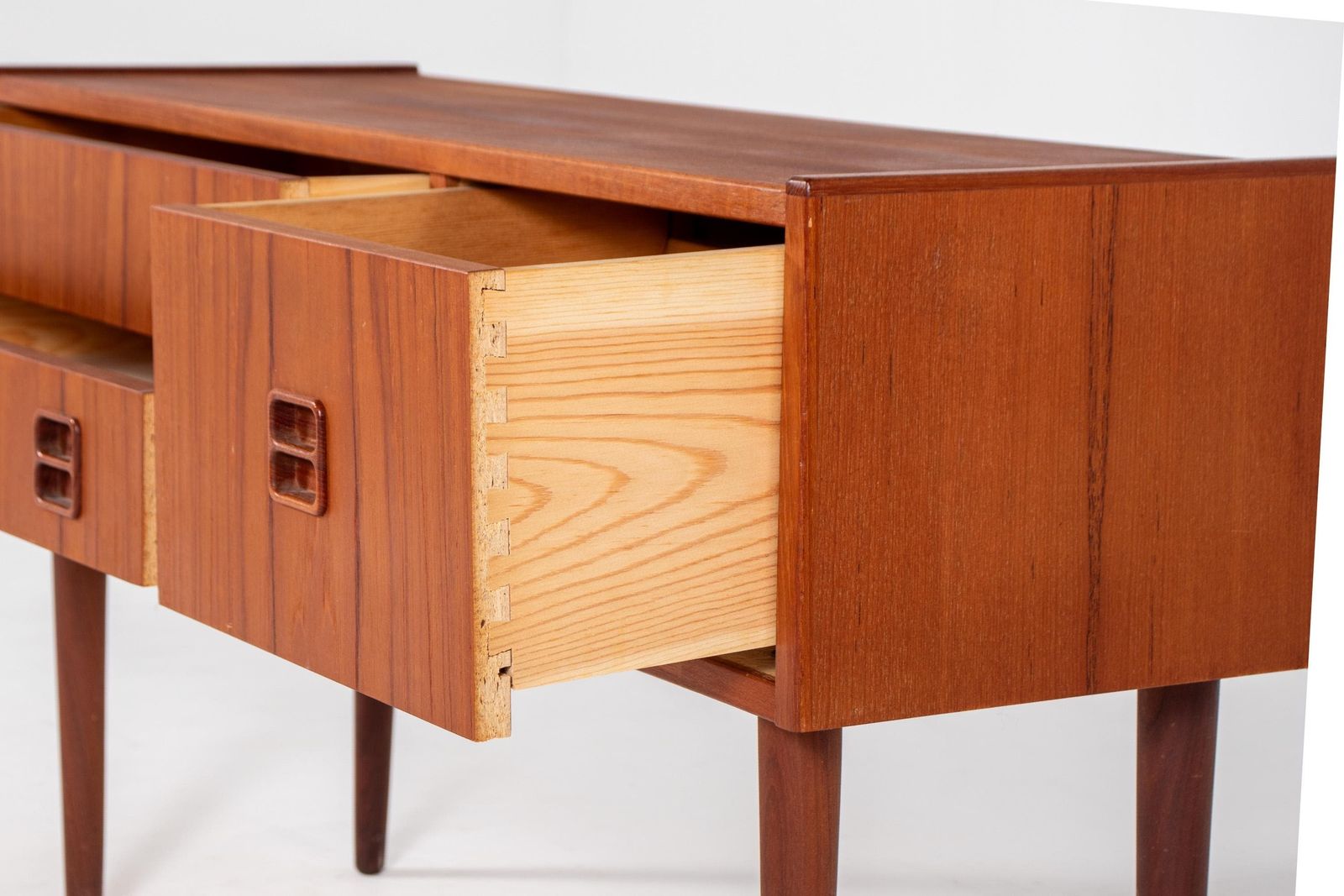 Meubels Mid-Century Modern Deens teakhouten dressoir, ladekast, jaren 1960 photo