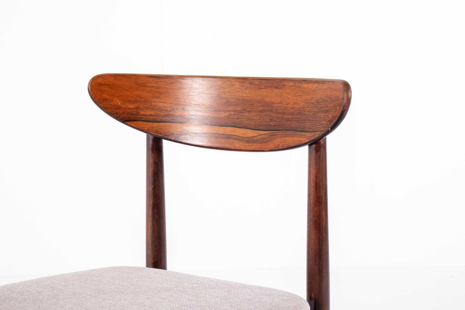 Set van 6 Deense Palissander Eetkamerstoelen, Denemarken, jaren 1960 - Opnieuw Bekleed photo vintage
