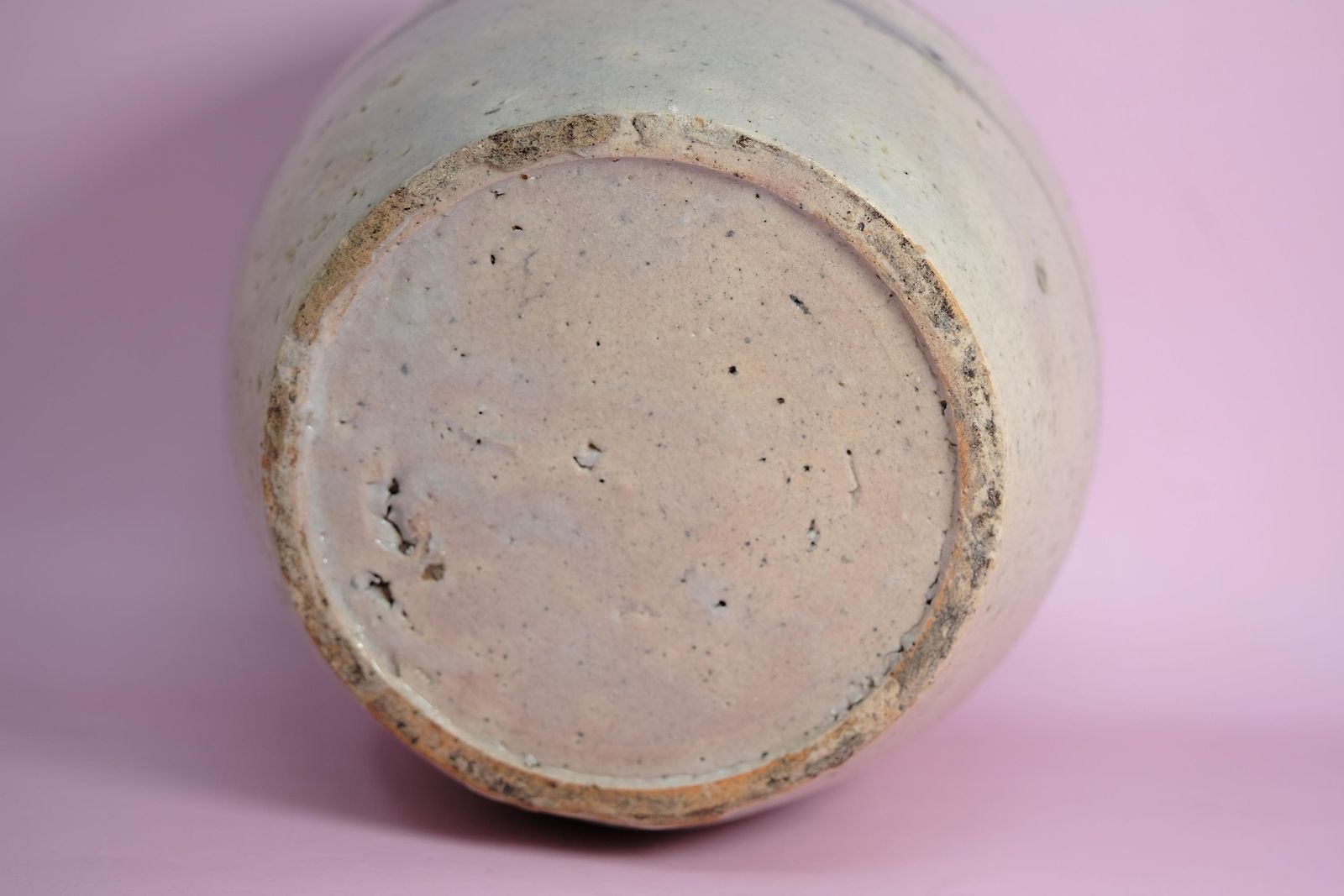 Antiek Chinees steengoed pot | Bleke celadonglazuur, late Qing-dynastie photo buy